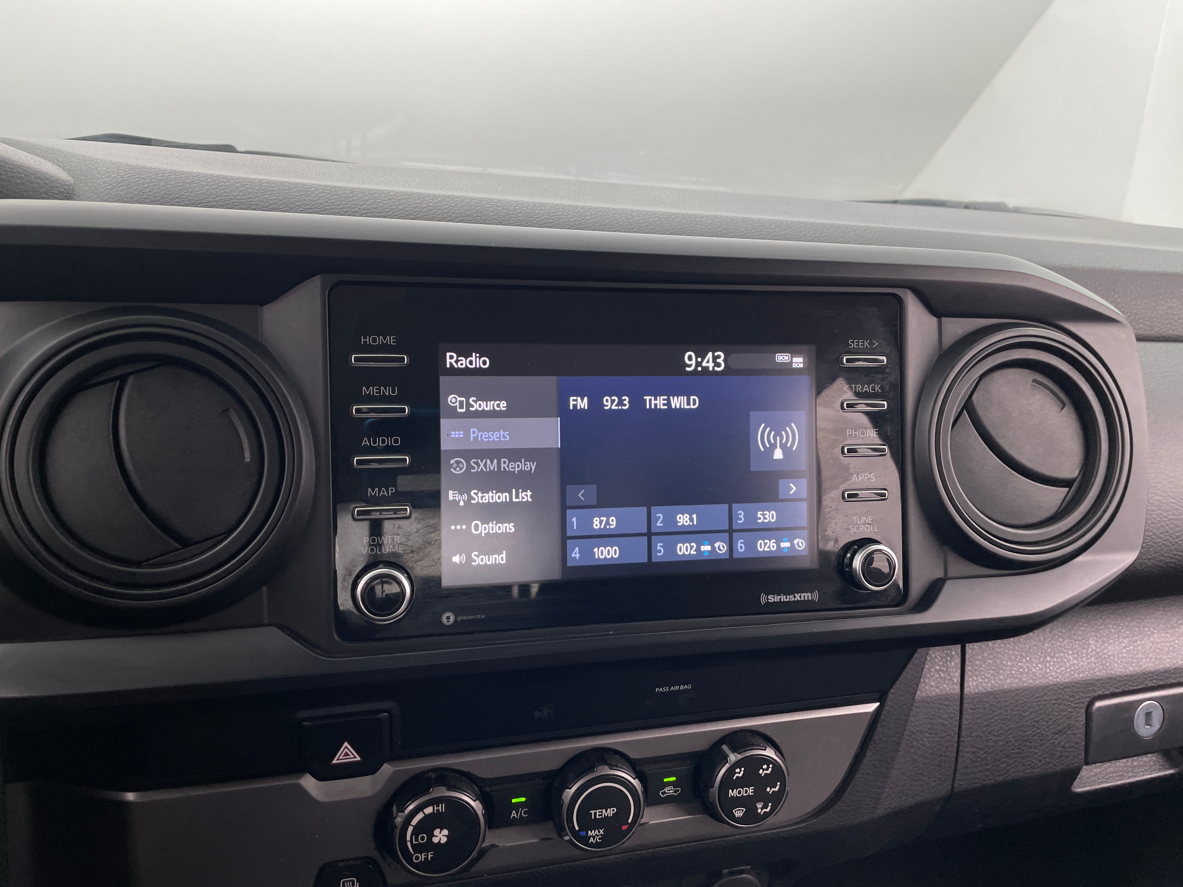 2020 Toyota Tacoma SR5 4