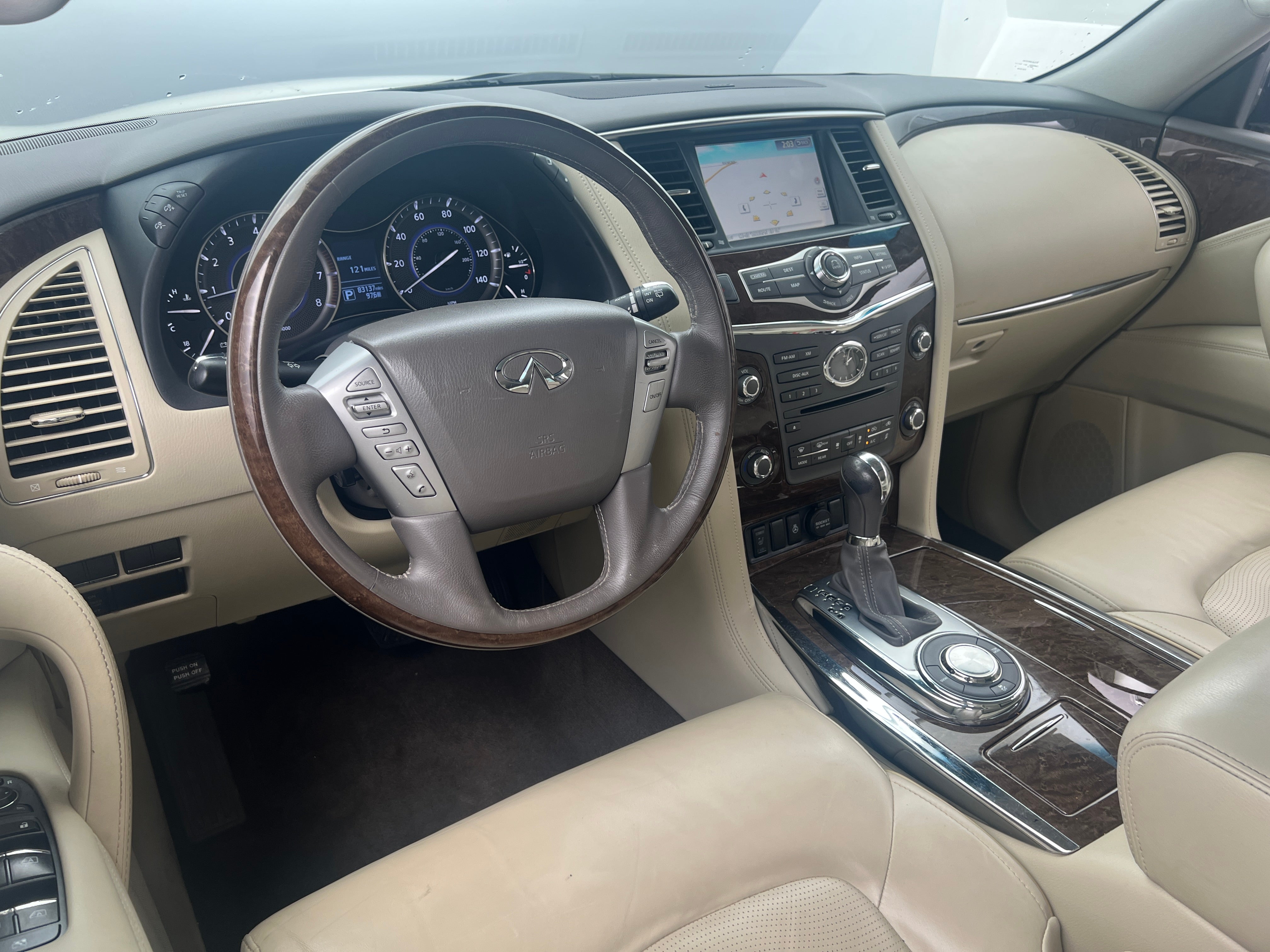 2017 INFINITI QX80 Base 2