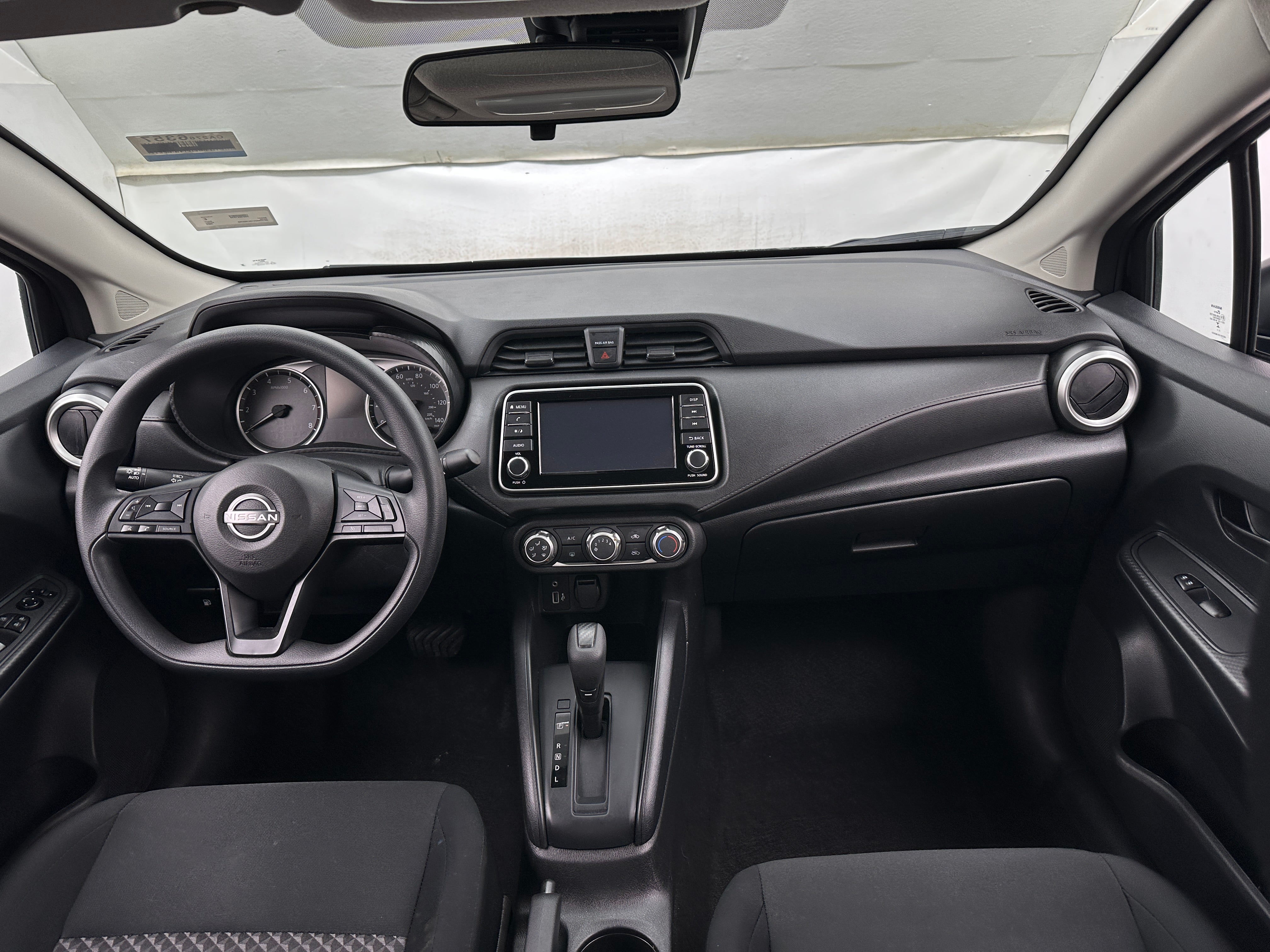 2024 Nissan Versa S 3
