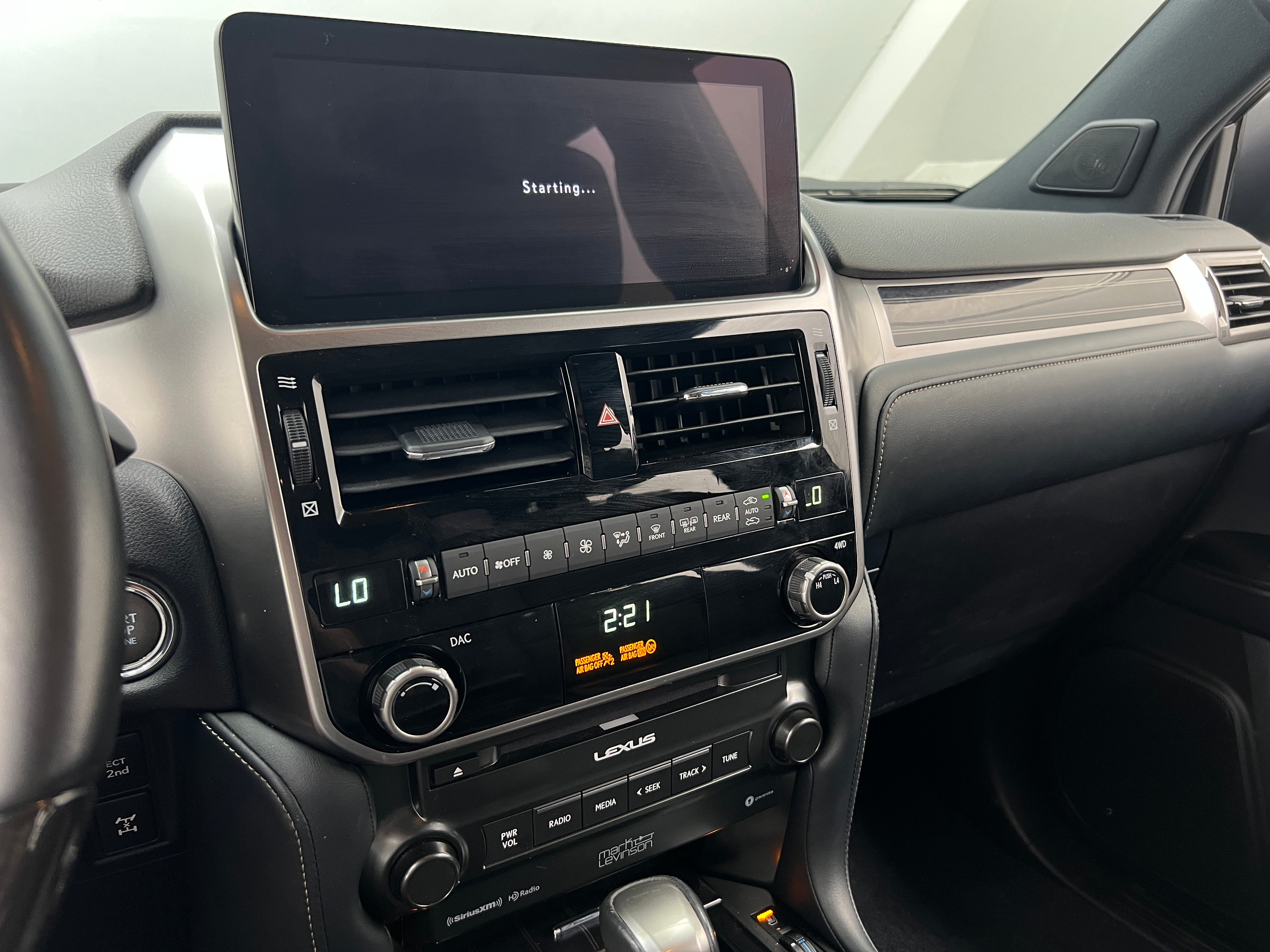 2023 Lexus GX 460 3