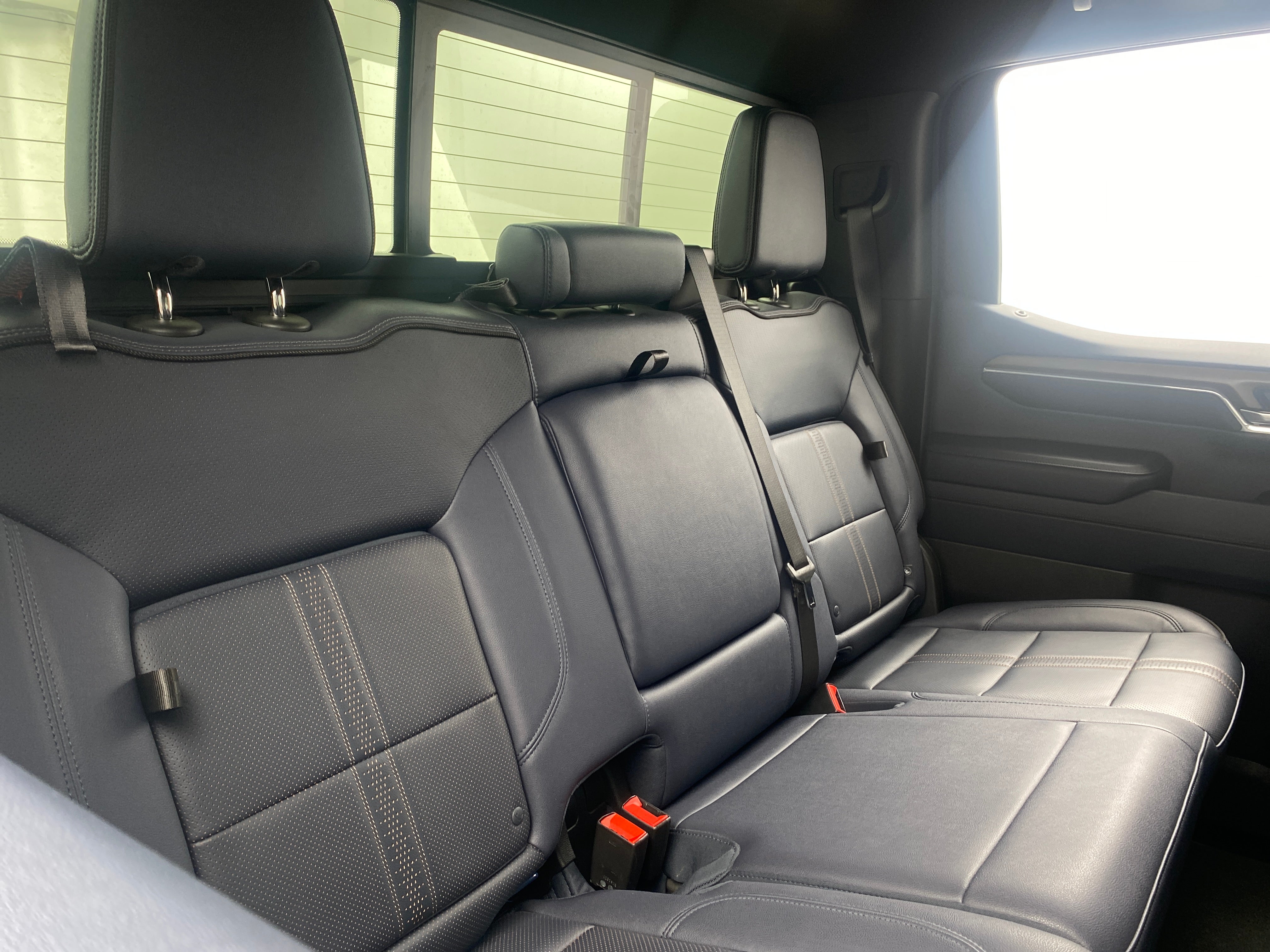 2024 Chevrolet Silverado 1500 High Country 5