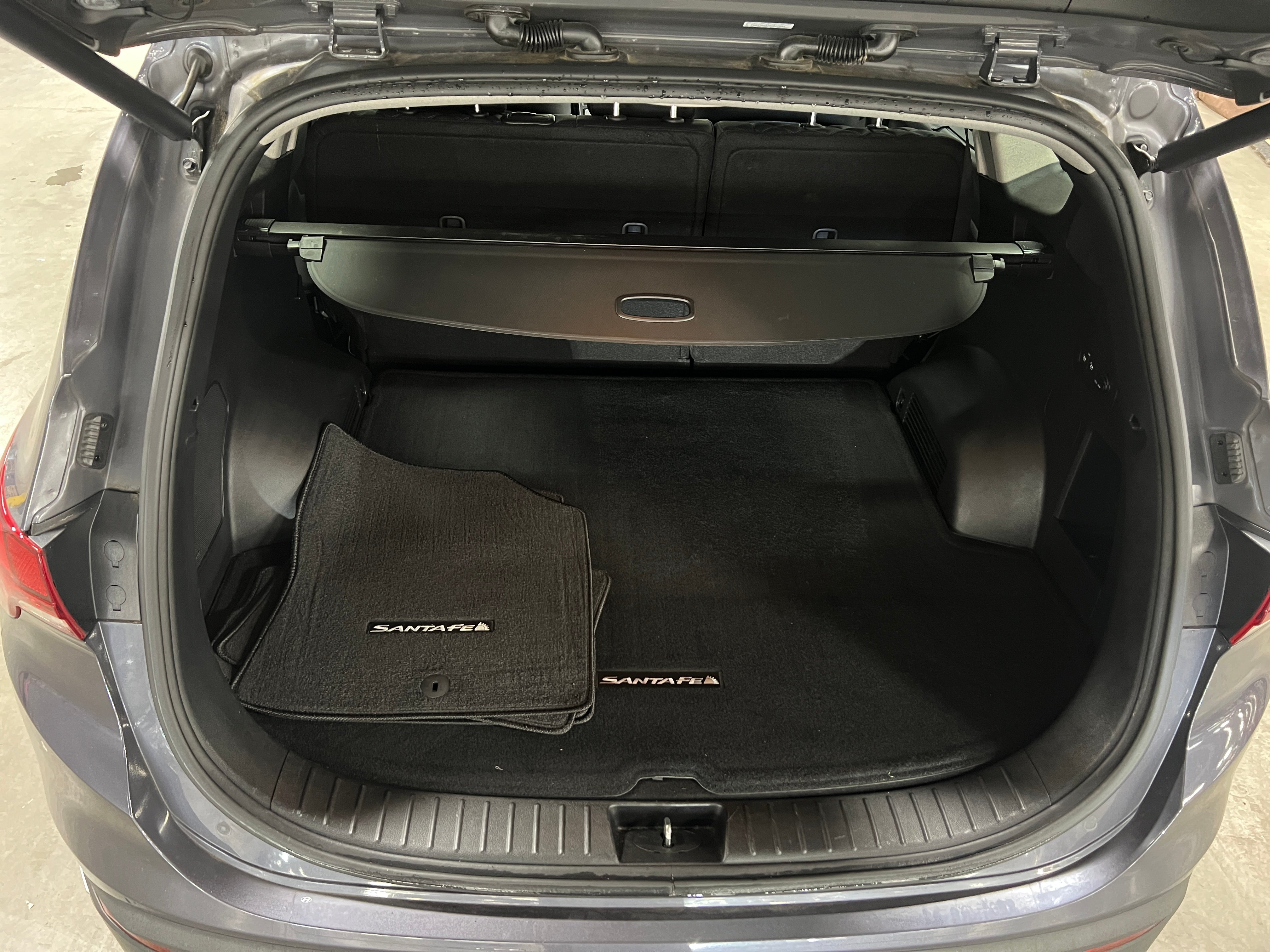 2022 Hyundai Santa Fe Limited 6