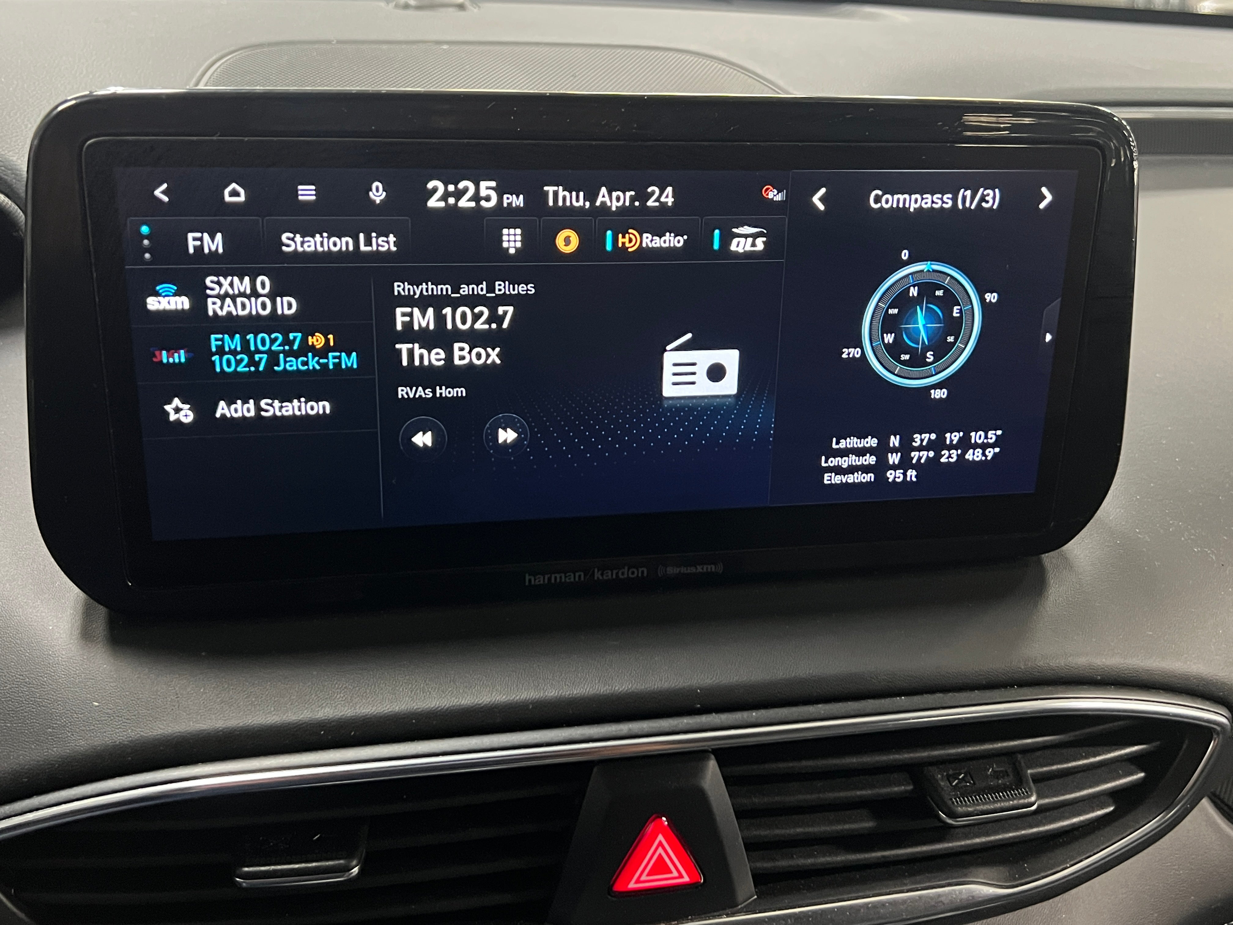 2022 Hyundai Santa Fe Limited 3