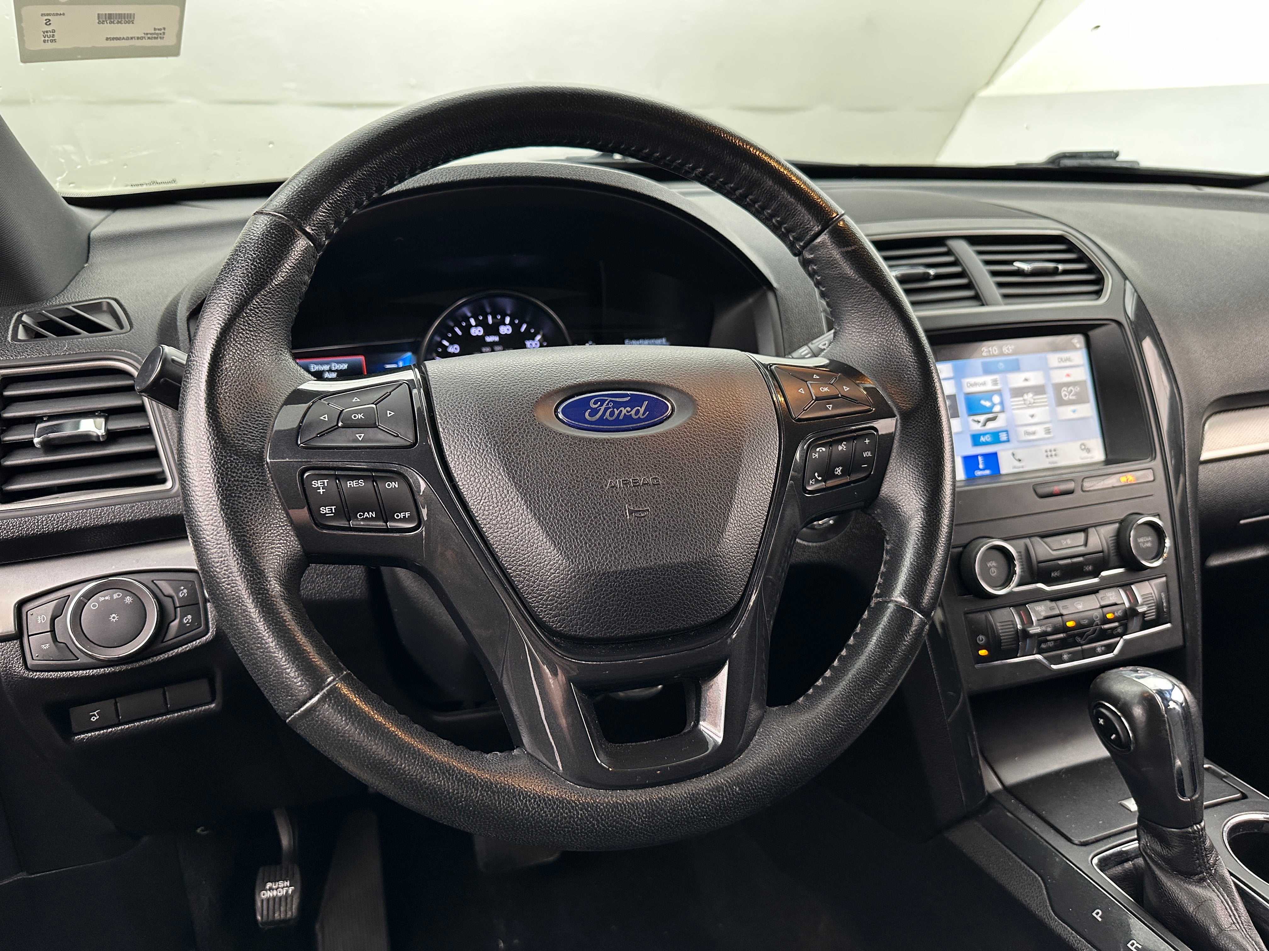 2019 Ford Explorer XLT 5