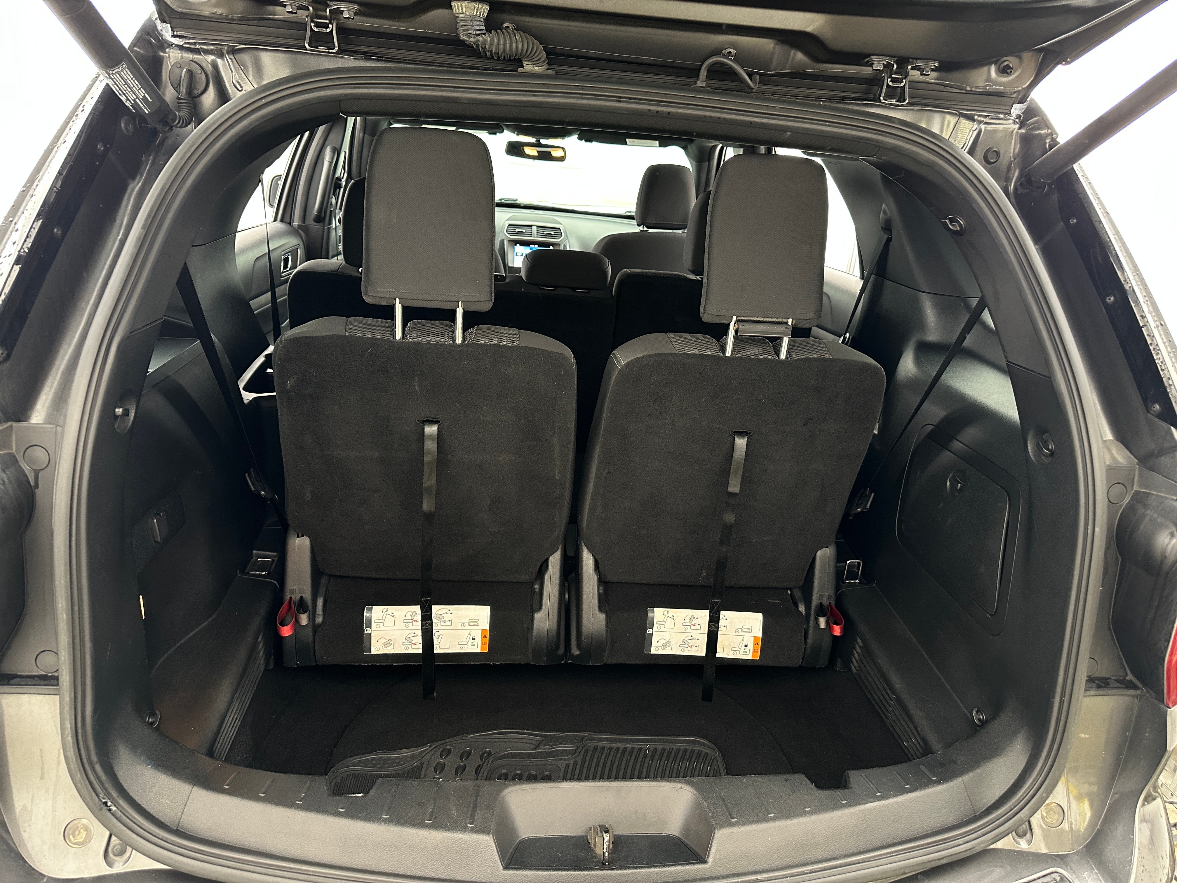2019 Ford Explorer XLT 7