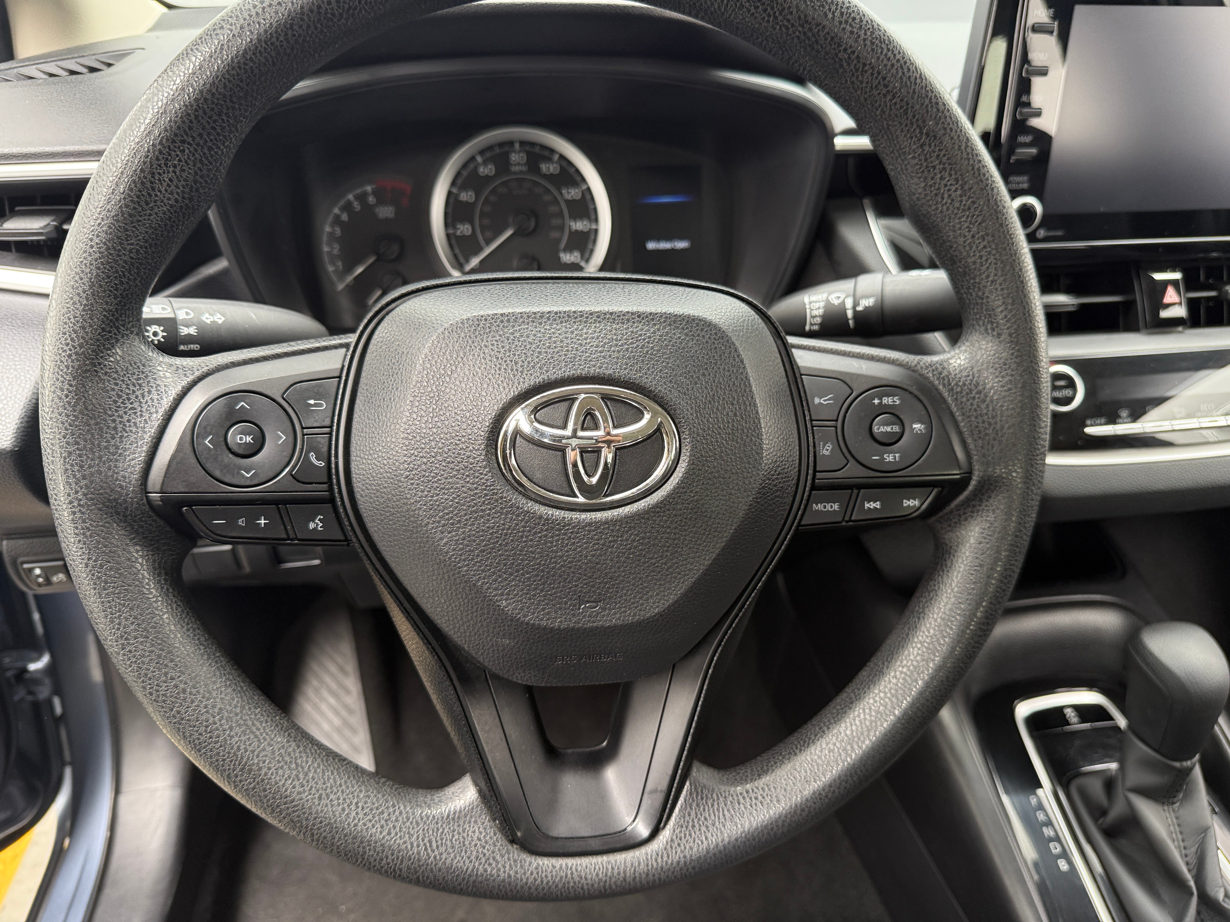 2022 Toyota Corolla LE 5