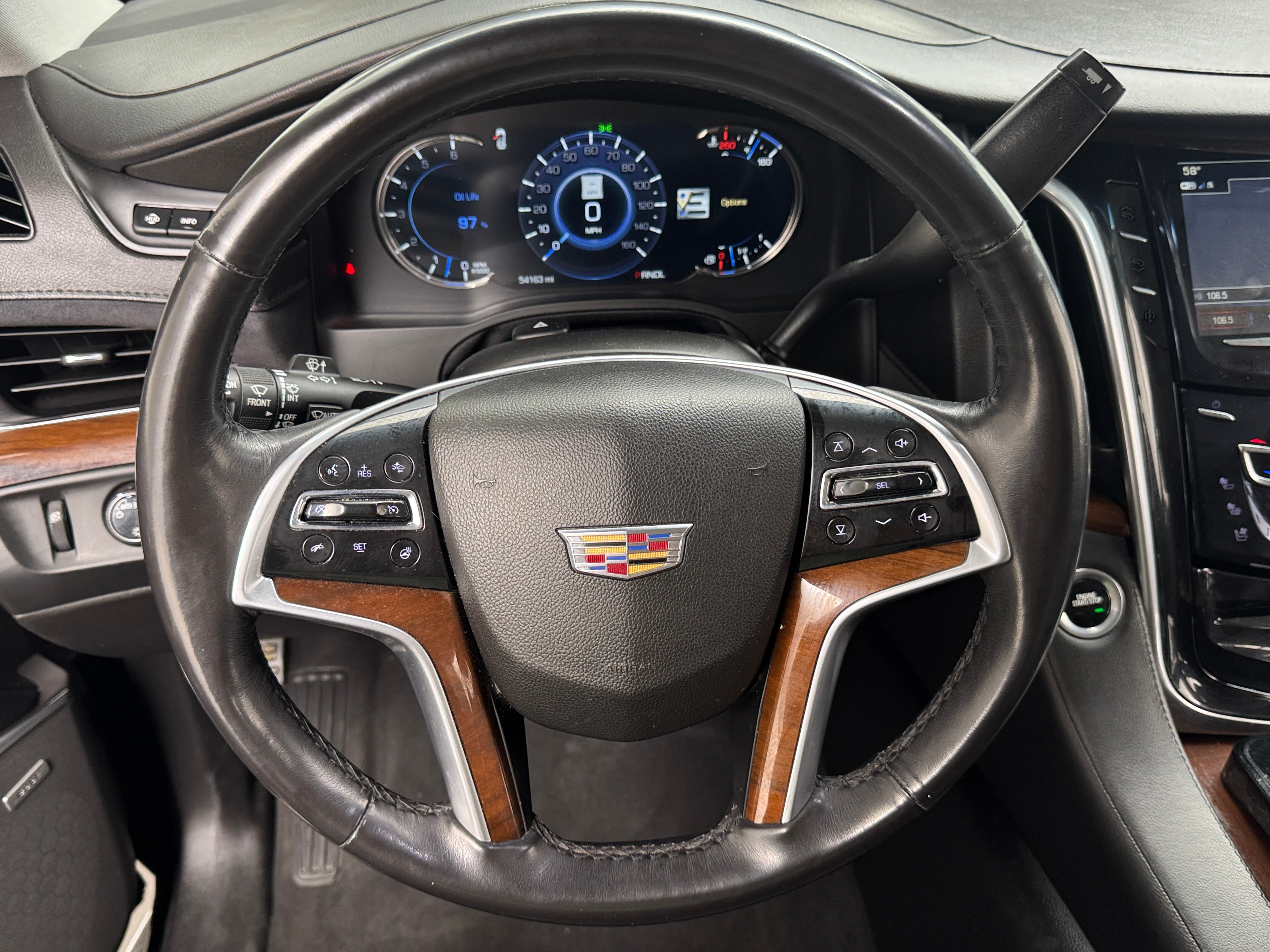 2019 Cadillac Escalade ESV Luxury 4