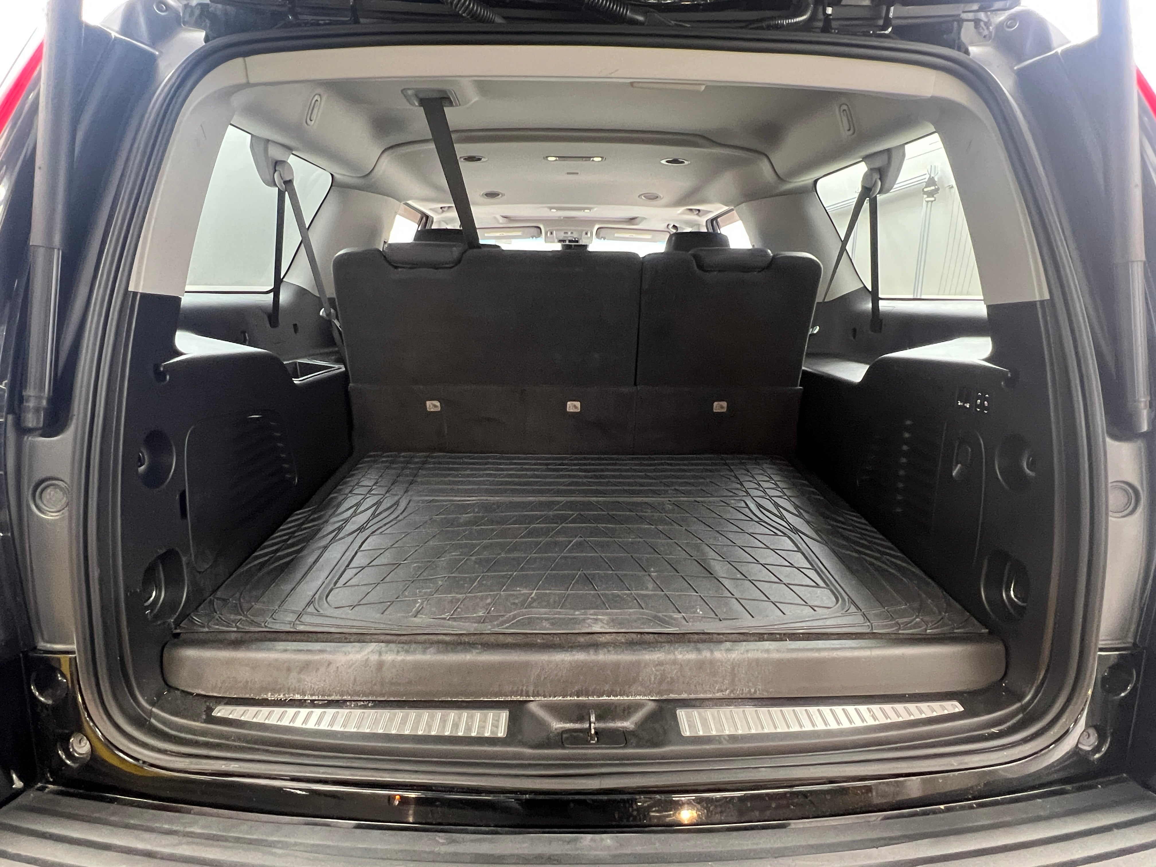 2019 Cadillac Escalade ESV Luxury 6