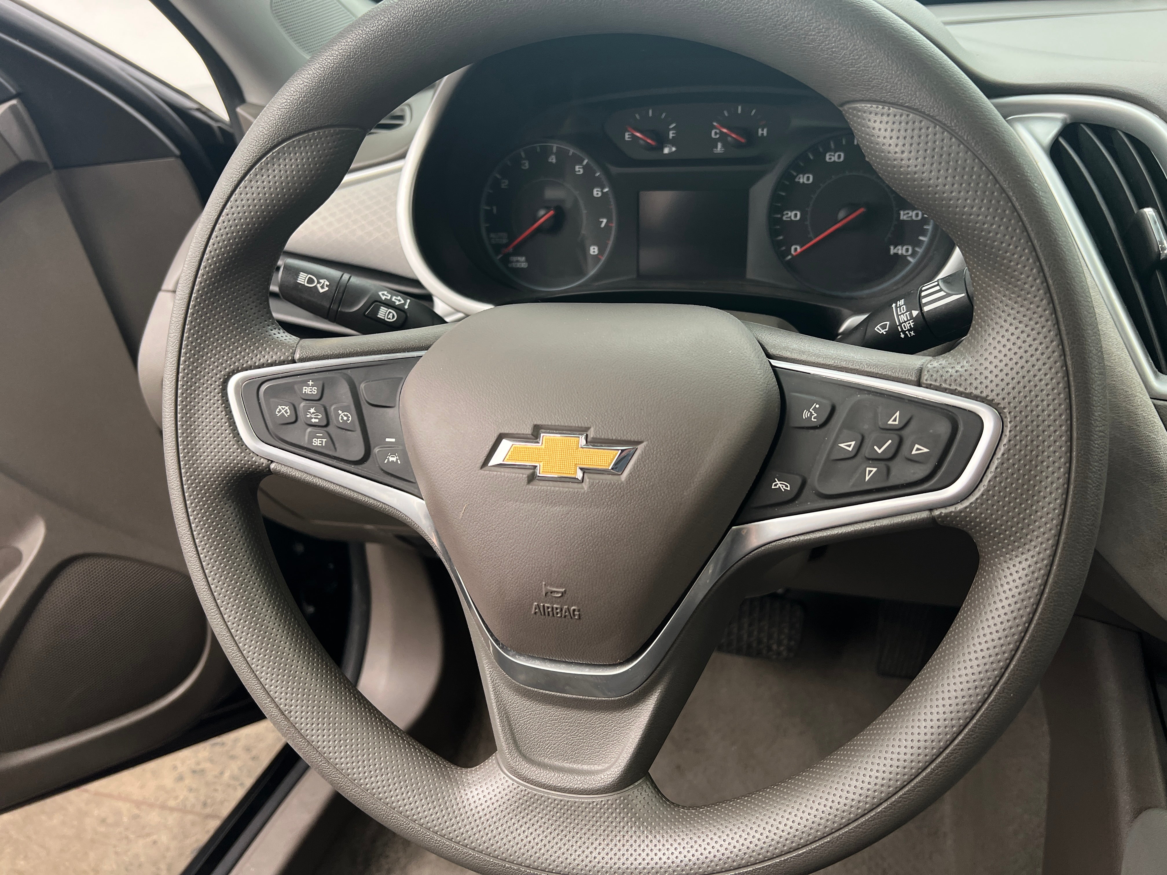 2023 Chevrolet Malibu LS 5