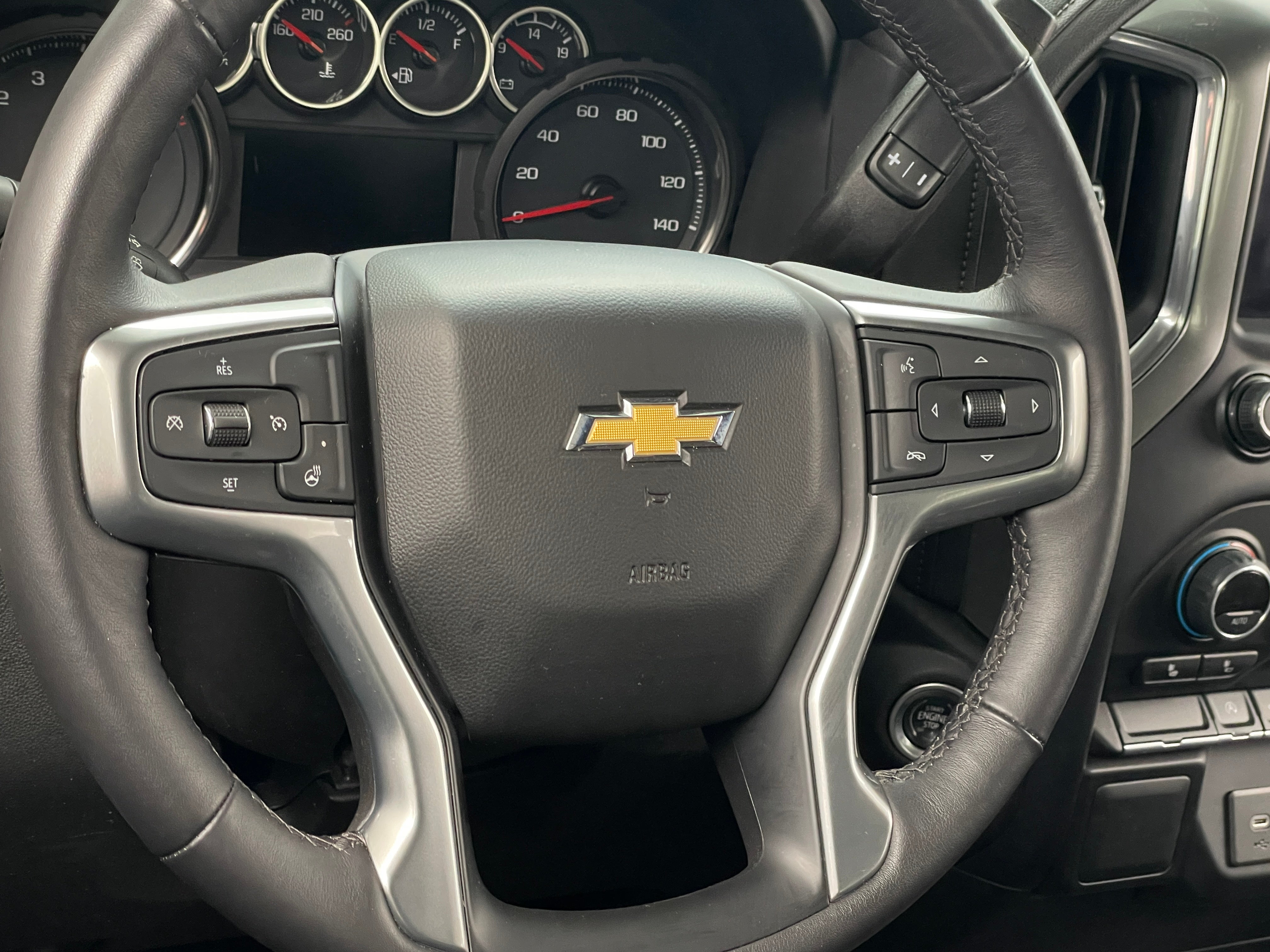 2022 Chevrolet Silverado 1500 Limited LT 5