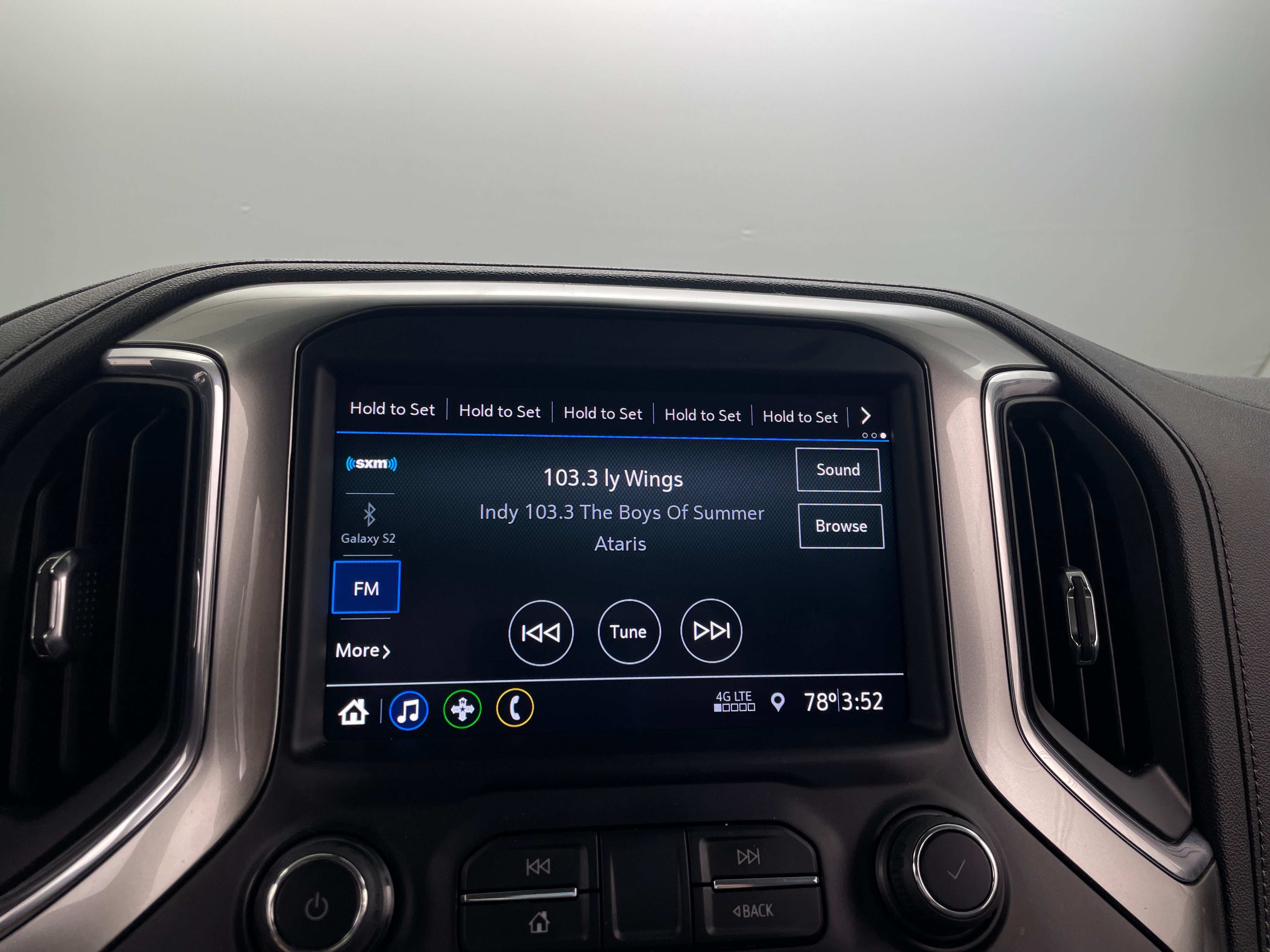 2022 Chevrolet Silverado 1500 Limited LT 4
