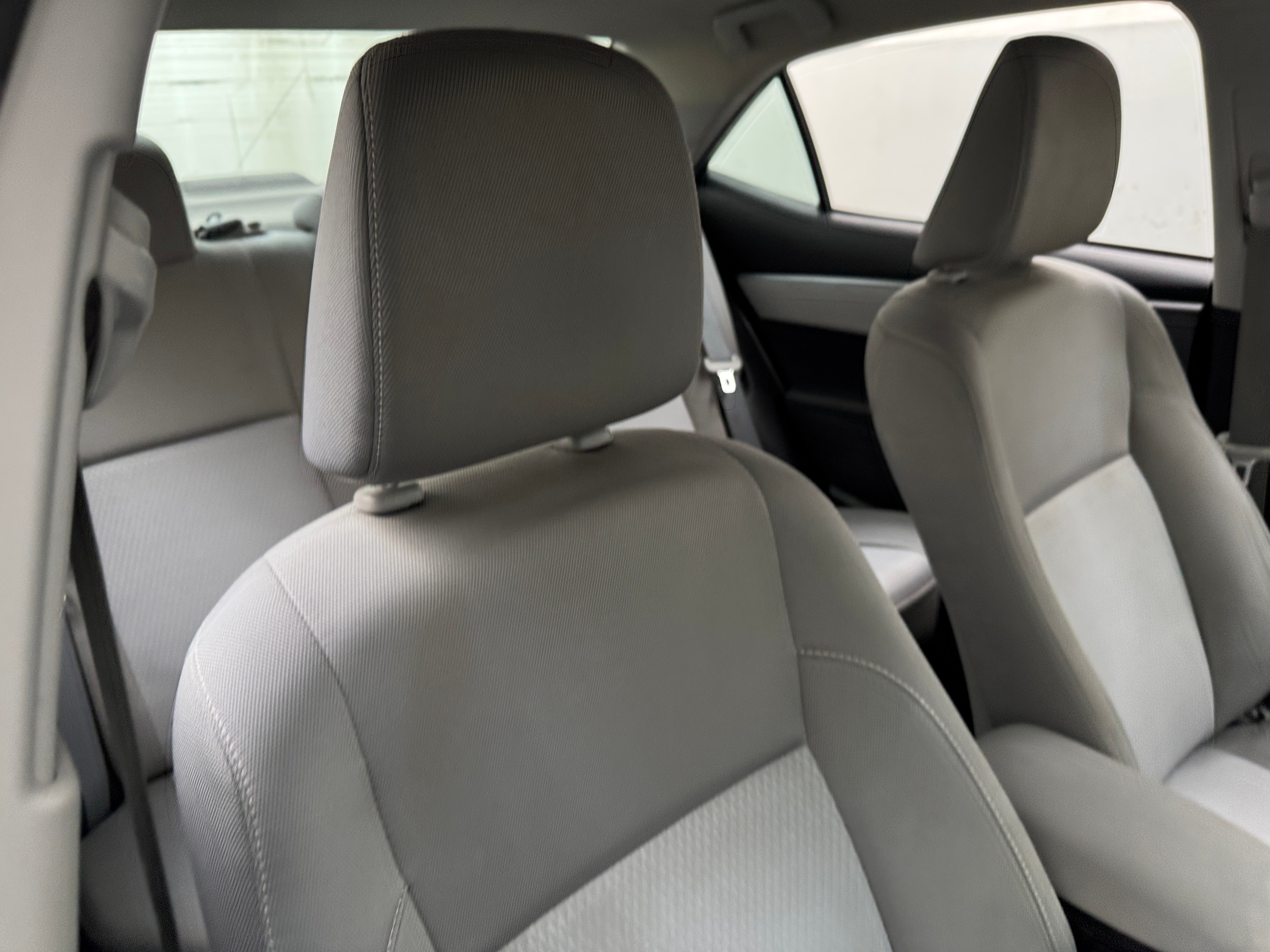 2016 Toyota Corolla LE 2