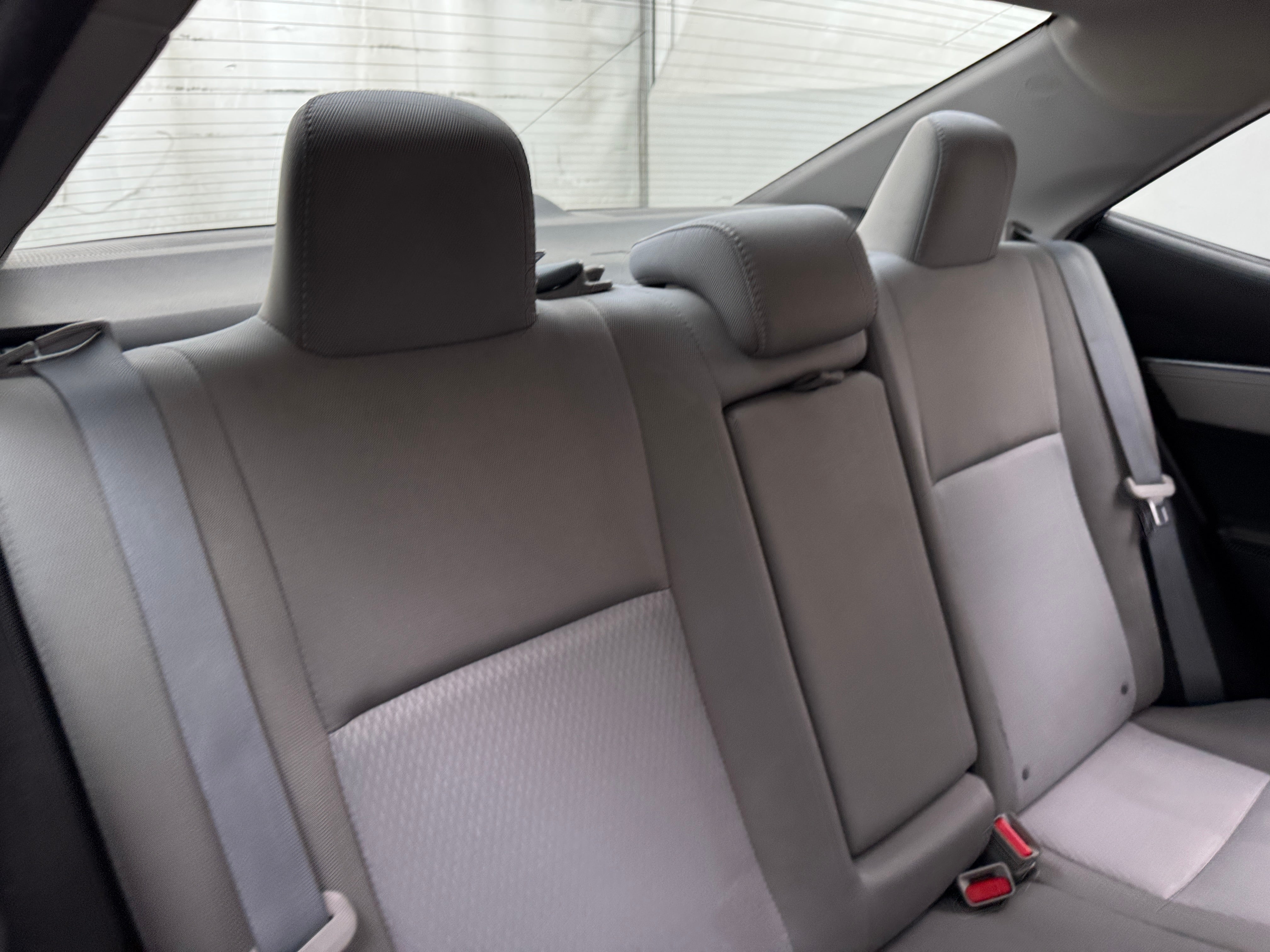2016 Toyota Corolla LE 6