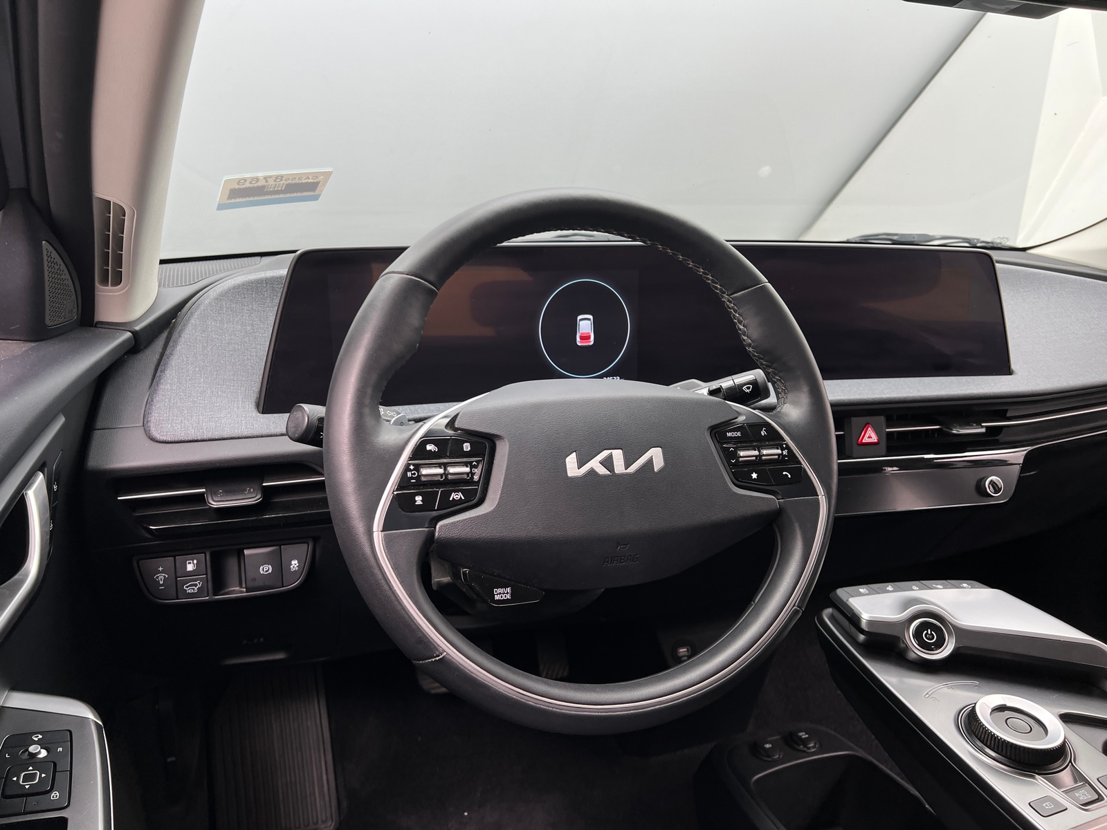 Thumbnail: 2023 Kia EV6 - 4