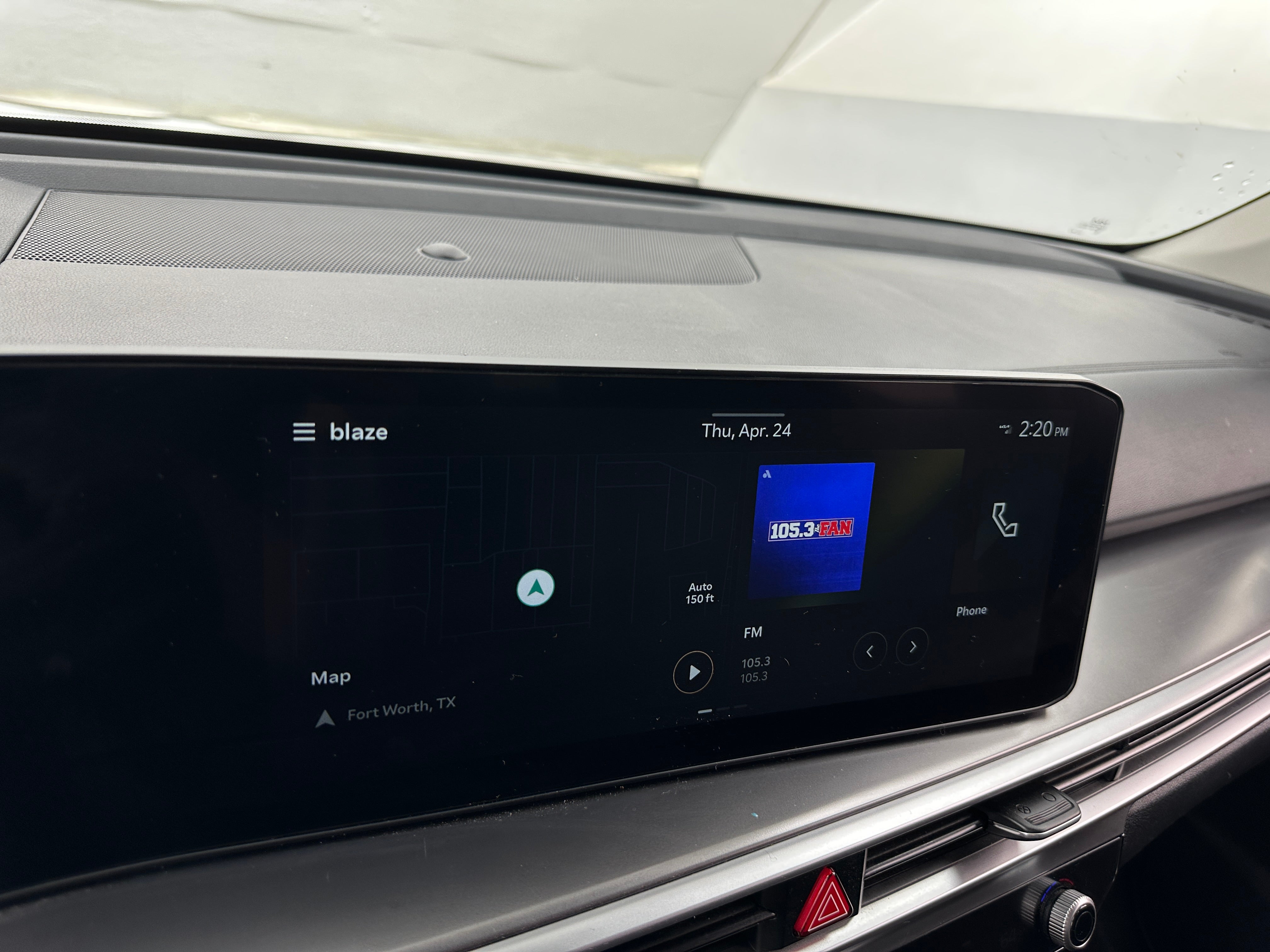 2024 Kia Sorento S 3