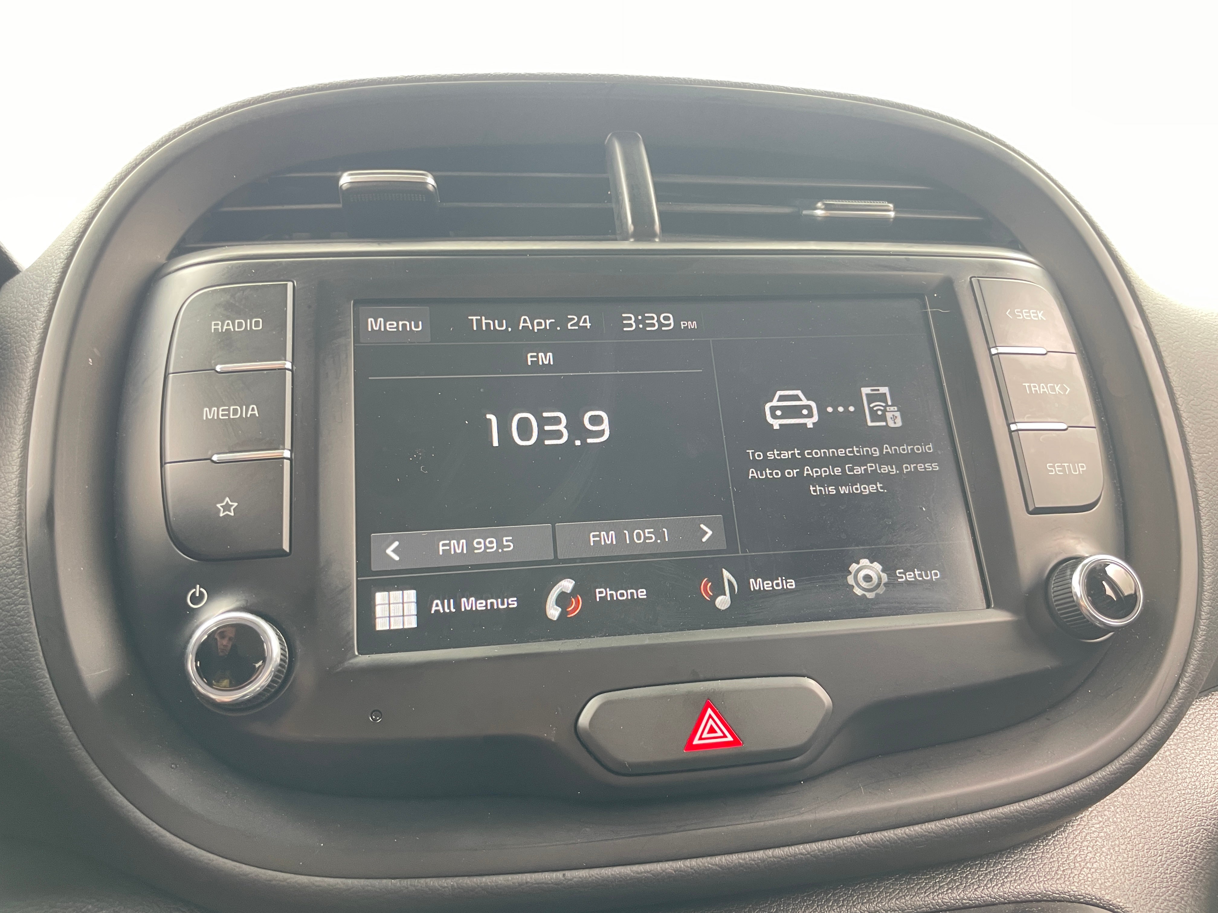 2024 Kia Soul LX 4
