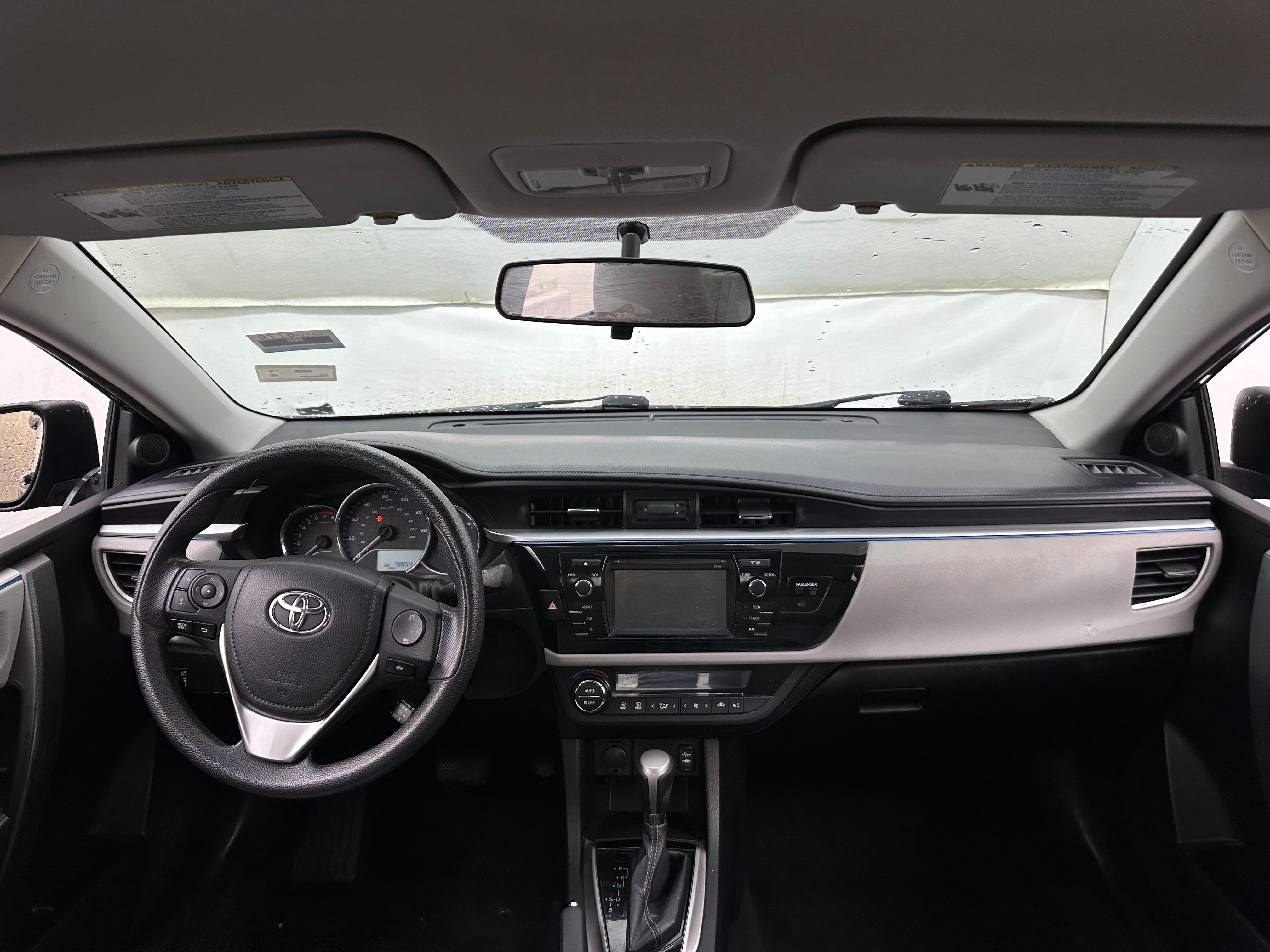 2015 Toyota Corolla LE 3