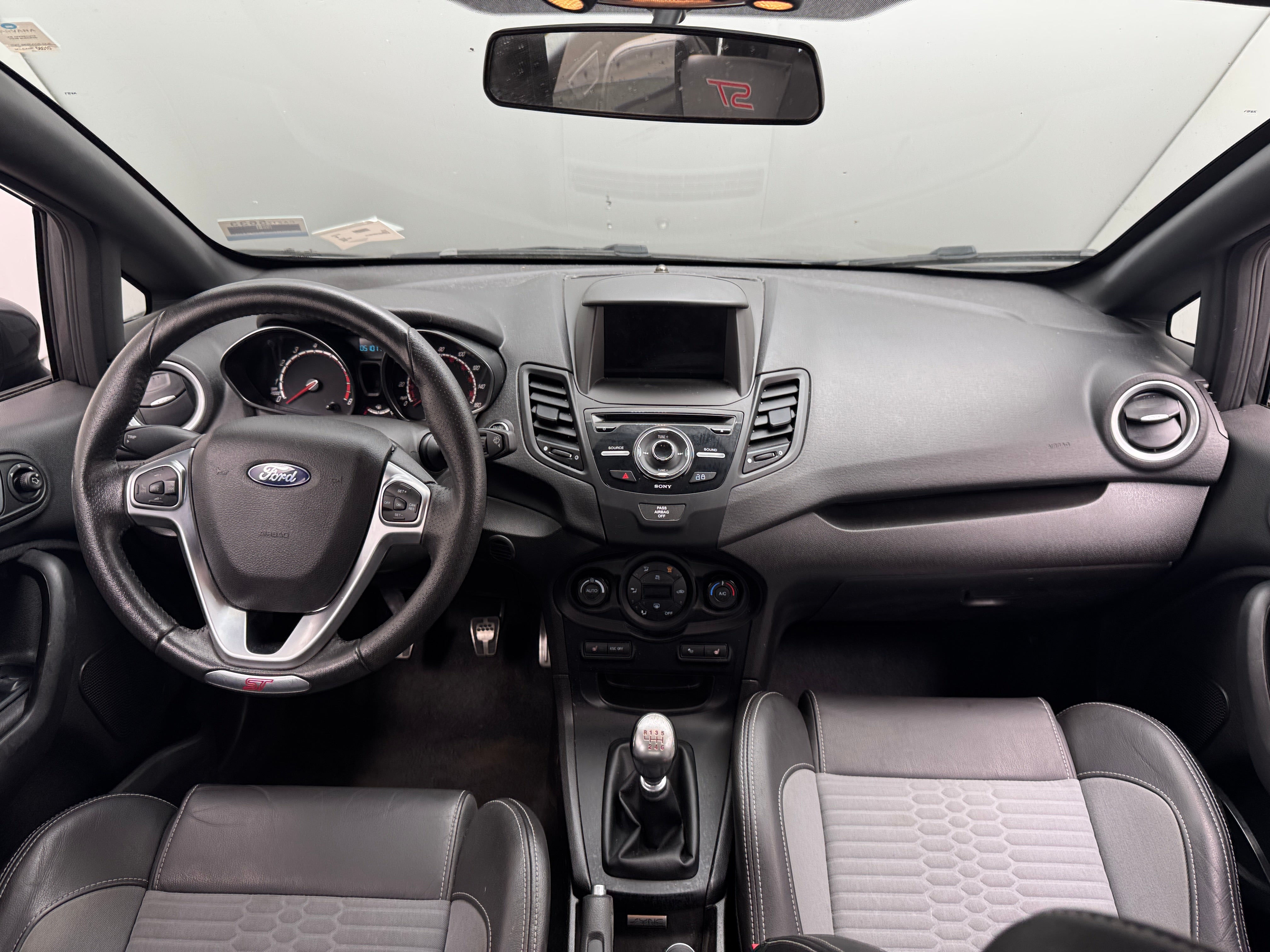 2016 Ford Fiesta ST 2
