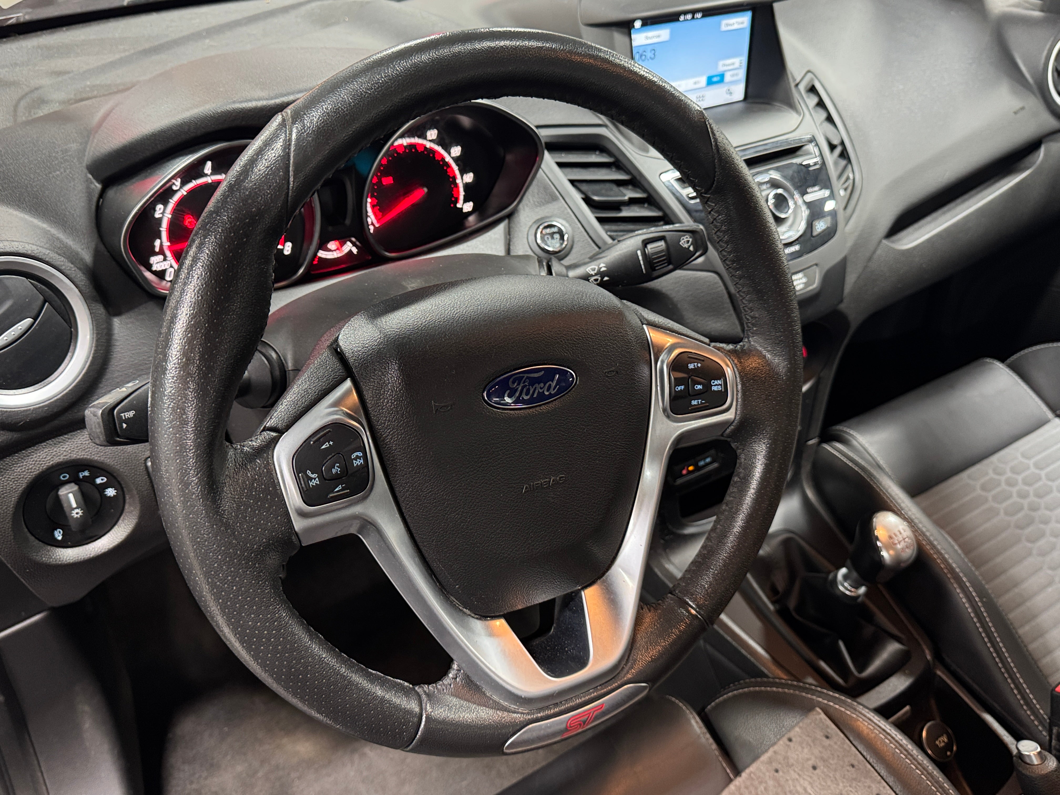 2016 Ford Fiesta ST 4