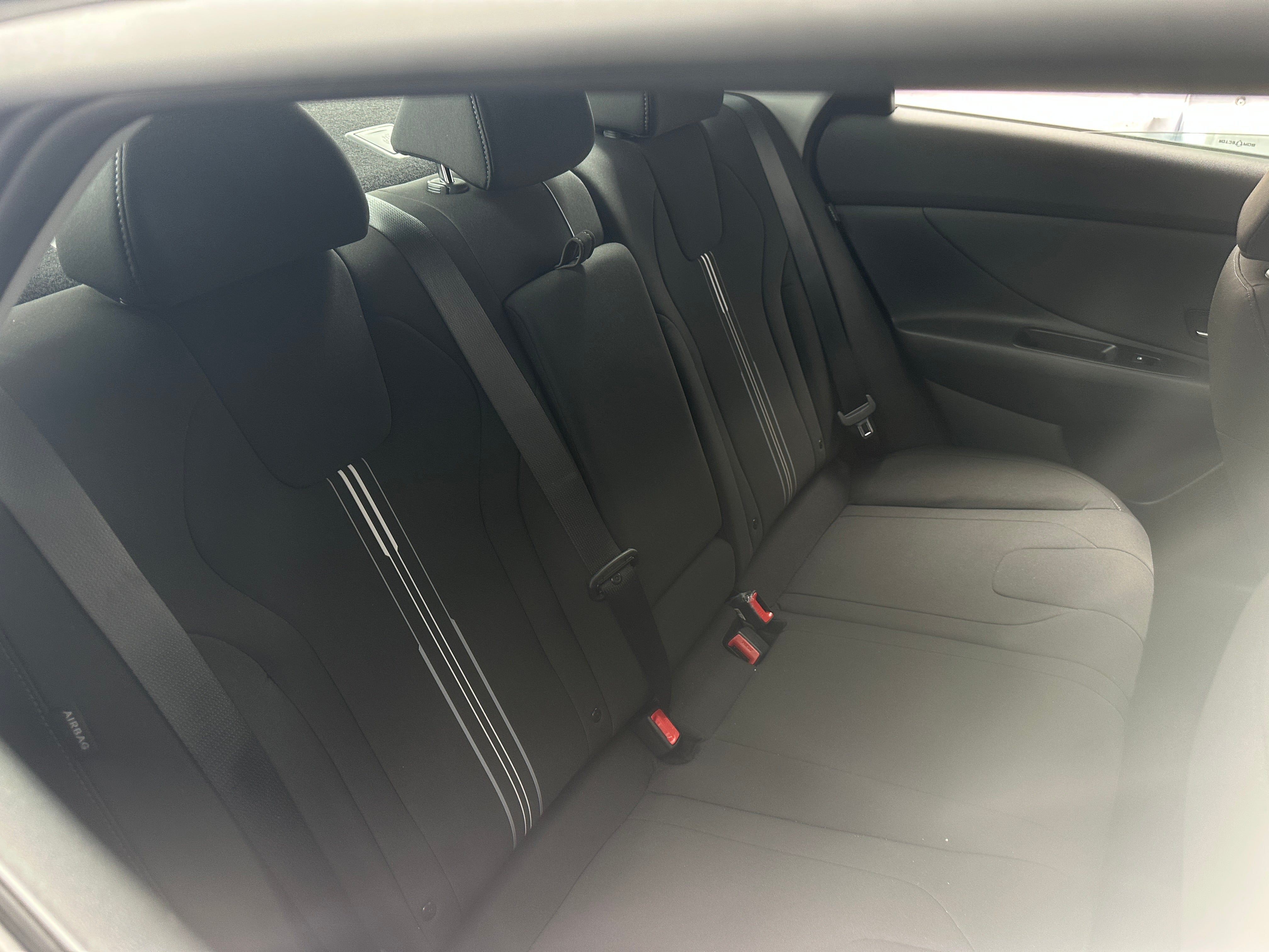 2025 Hyundai Elantra SEL 6