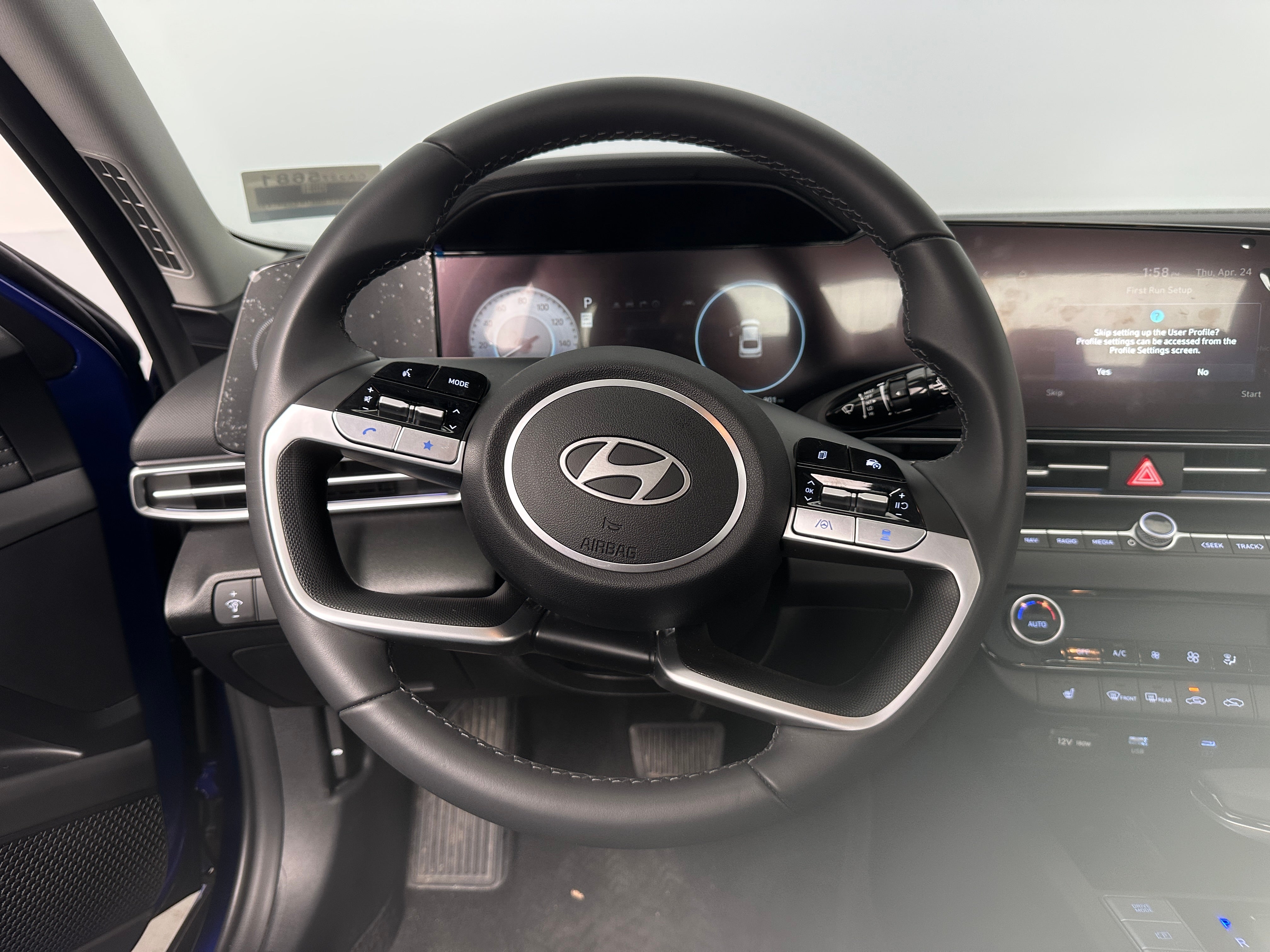 2025 Hyundai Elantra SEL 5