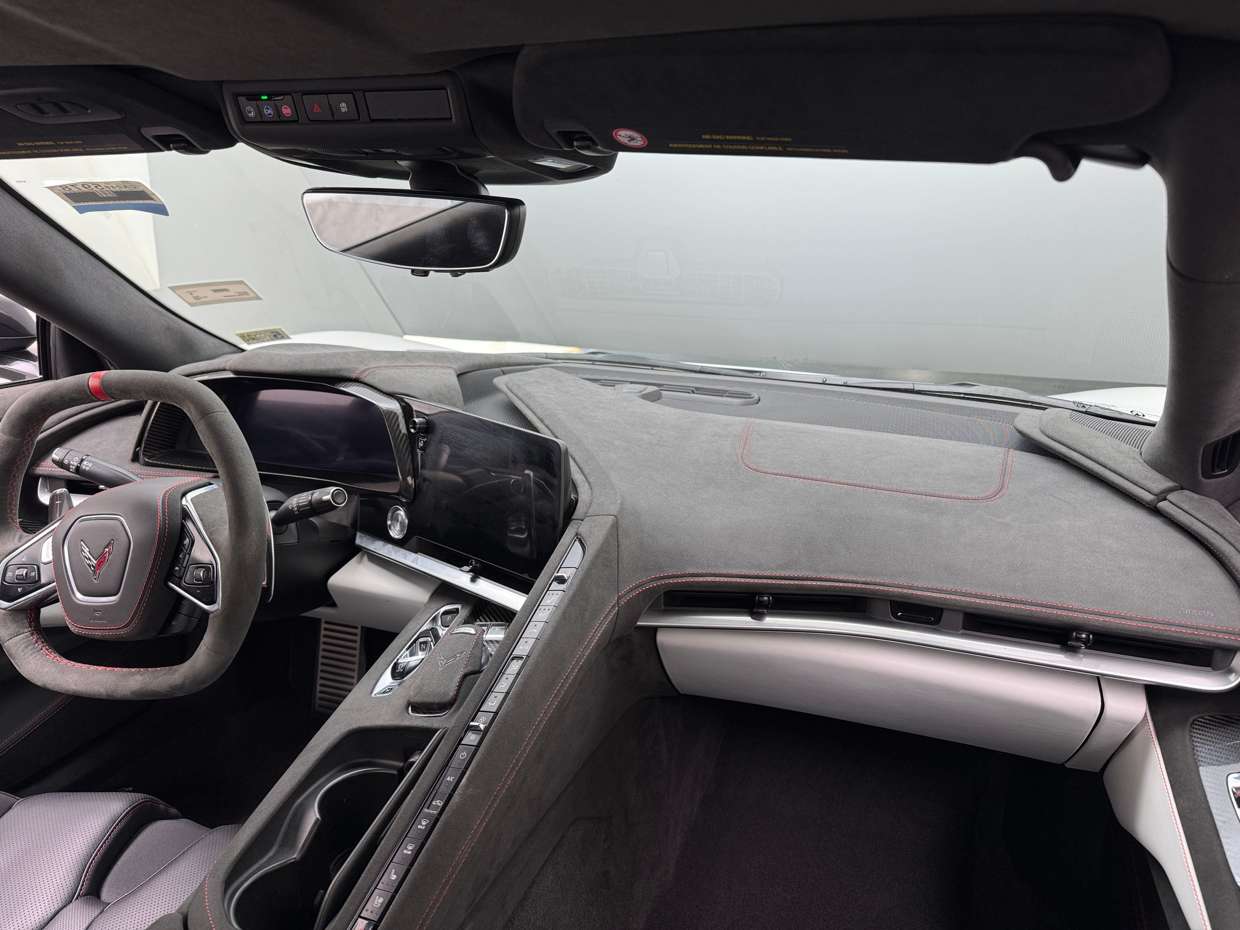 2023 Chevrolet Corvette Stingray 2
