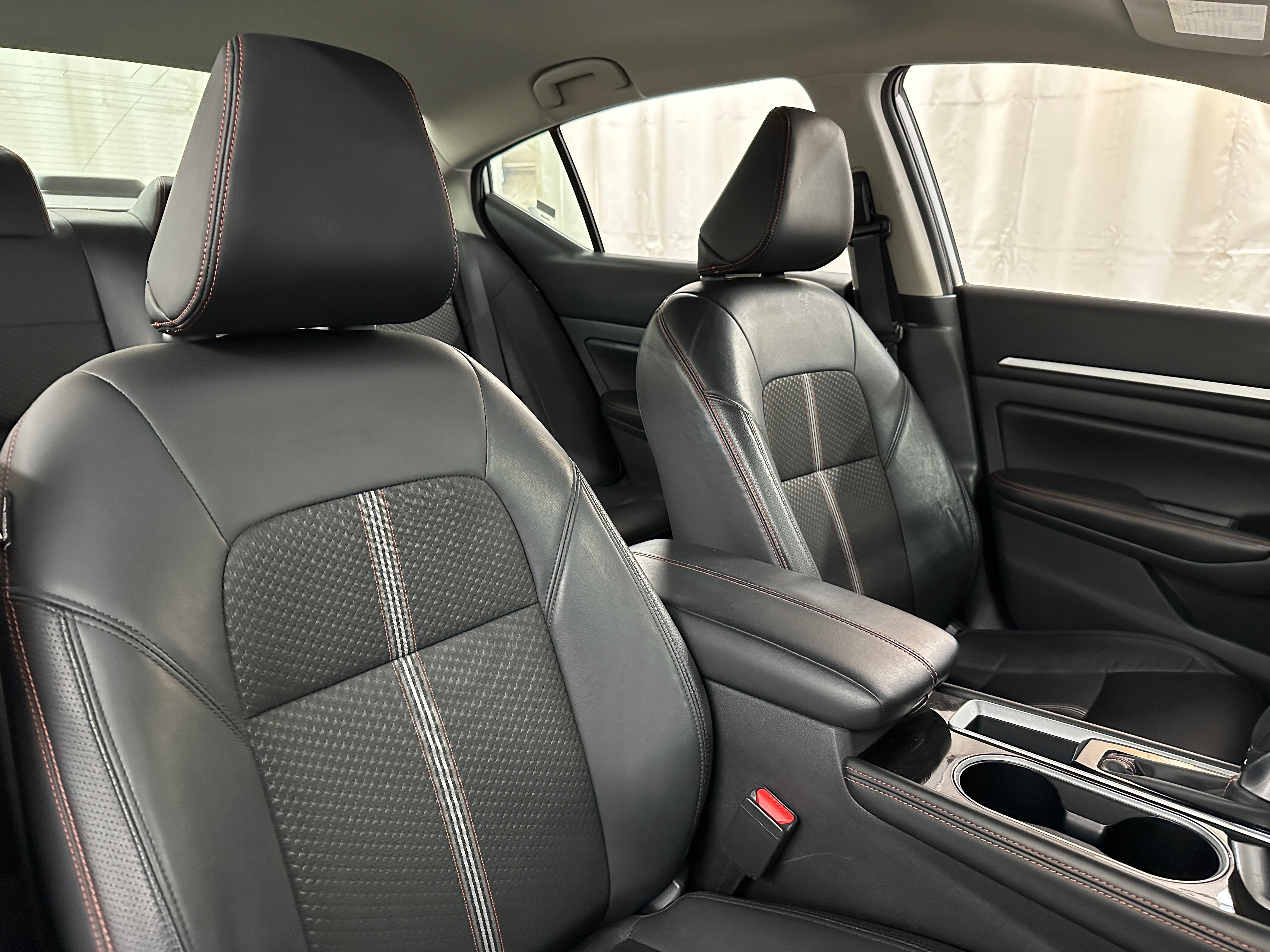 2024 Nissan Altima SR 2