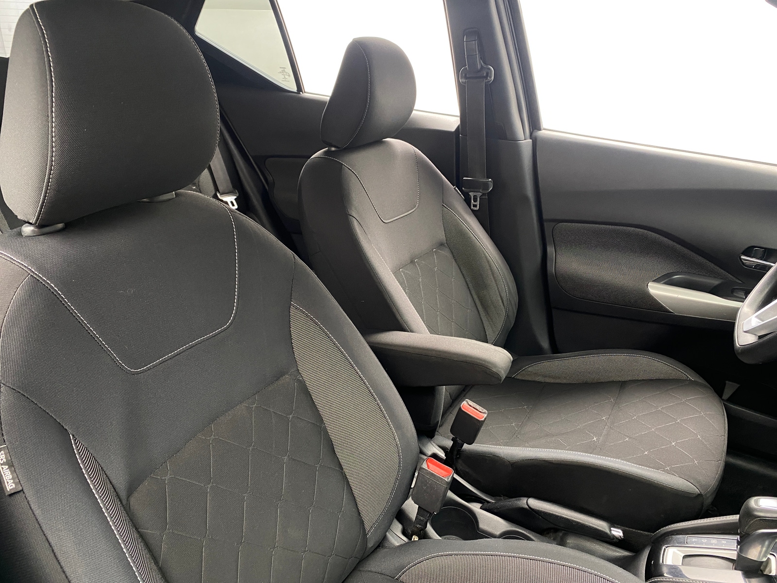 Thumbnail: 2019 Nissan Kicks - 2