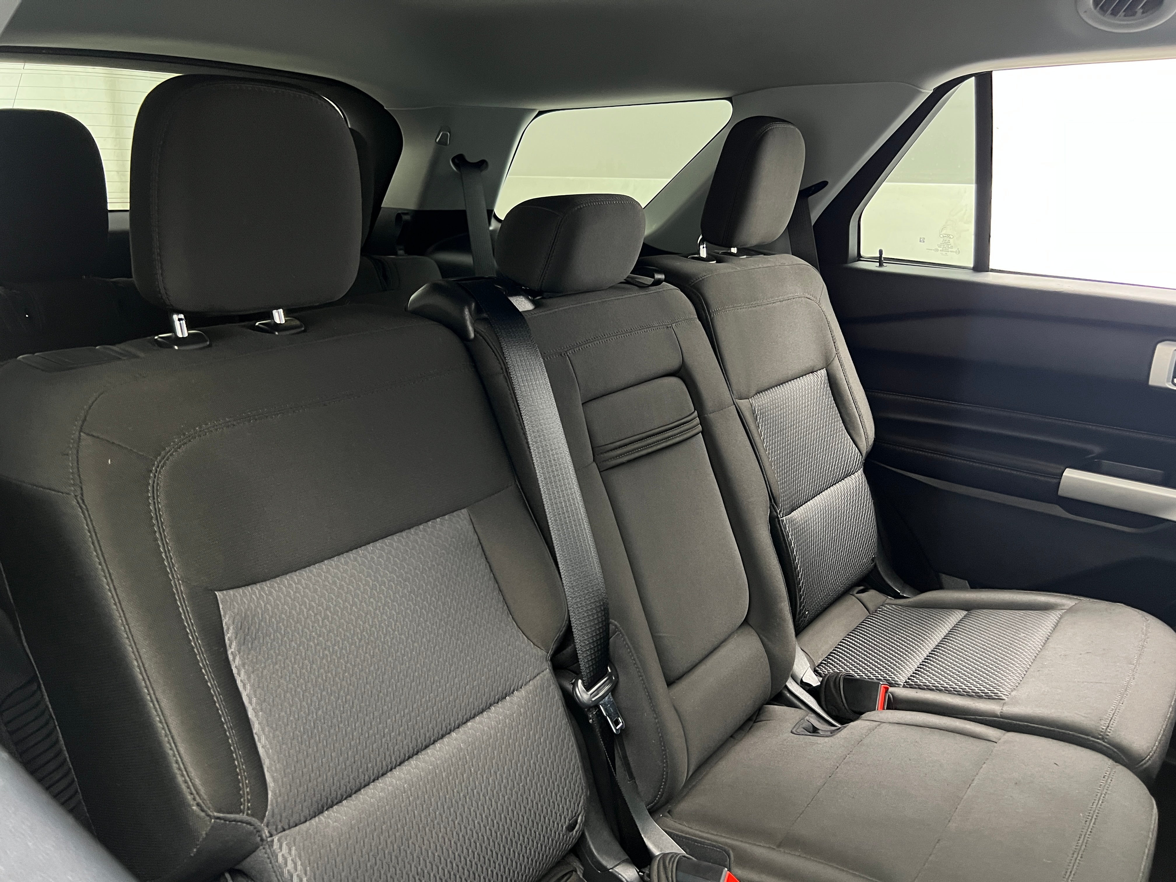 2022 Ford Explorer XLT 6