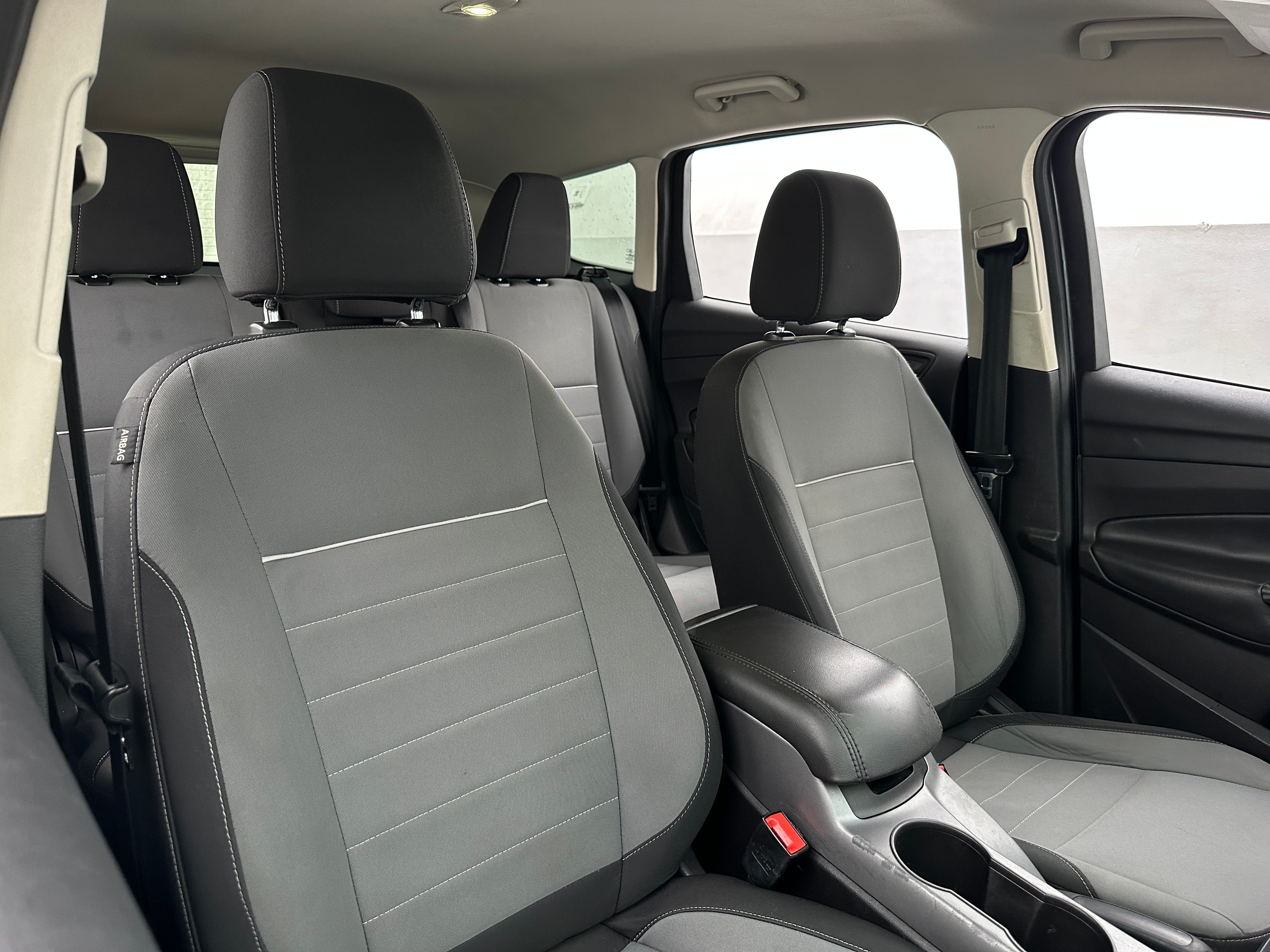2014 Ford Escape SE 2