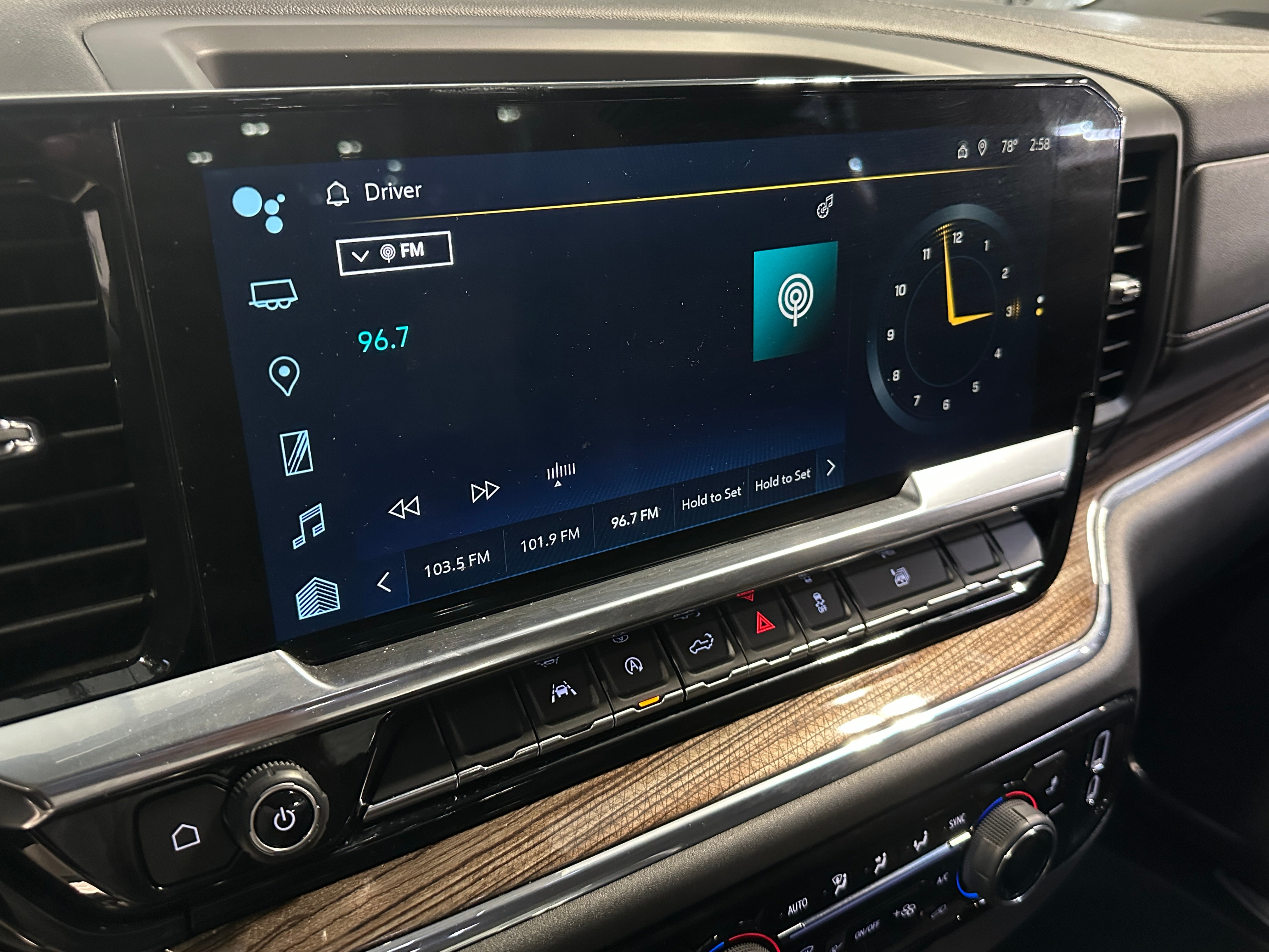 2023 Chevrolet Silverado 1500 LT 4