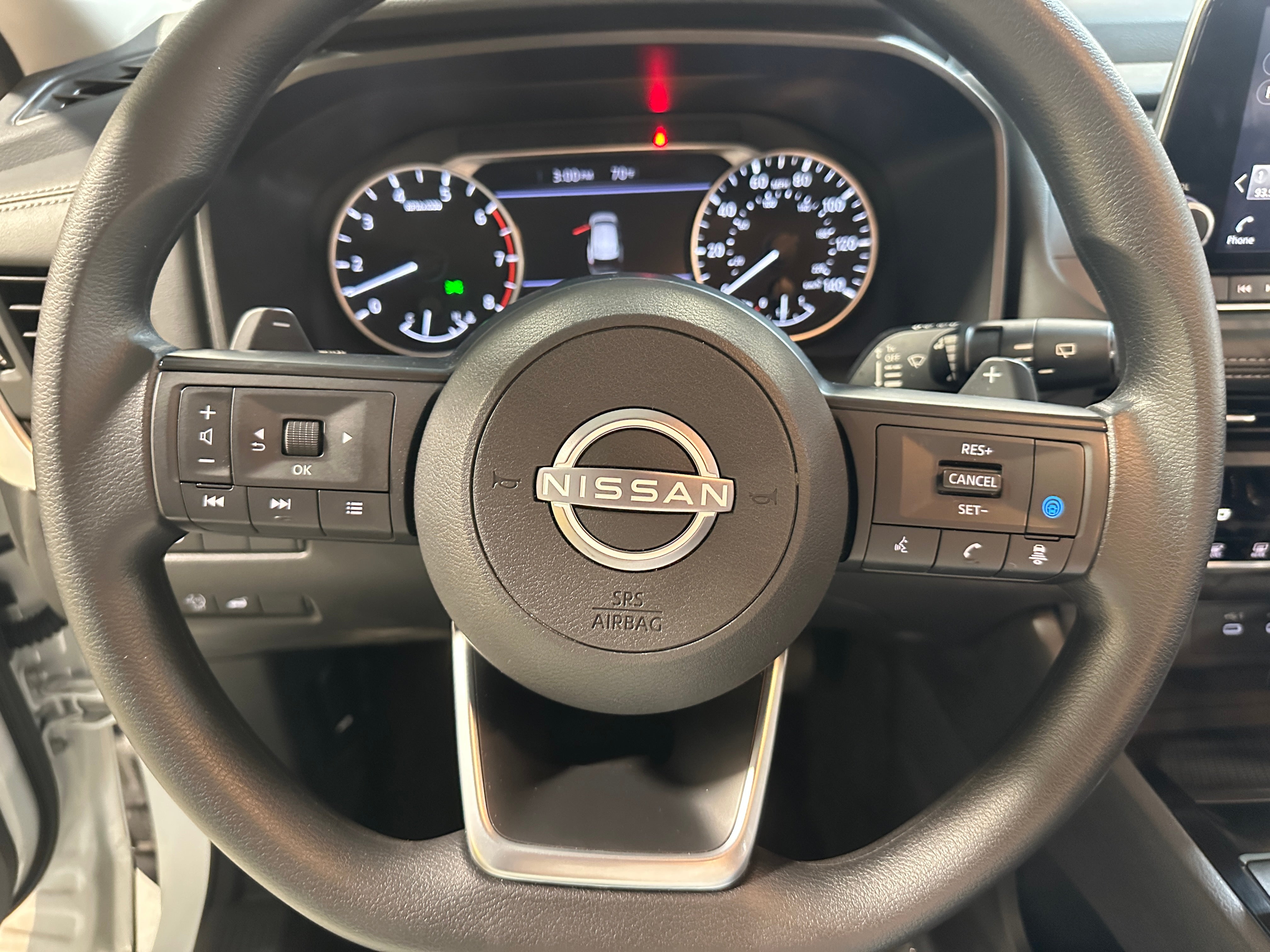 2024 Nissan Rogue SV 5