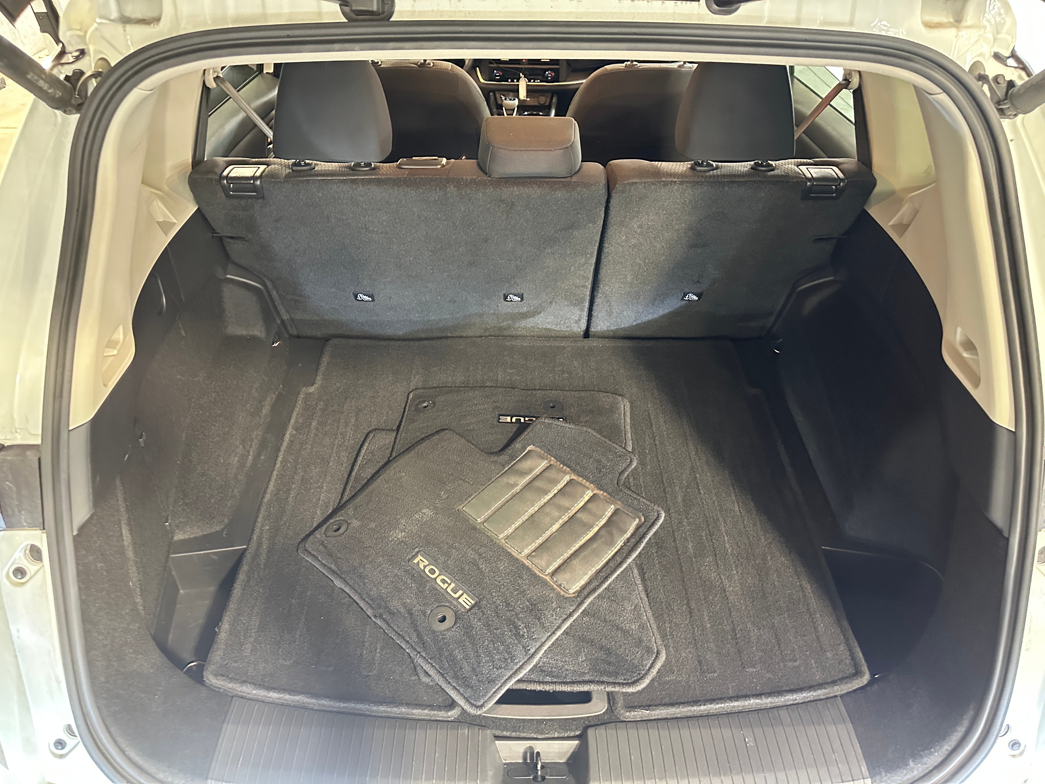 2024 Nissan Rogue SV 7