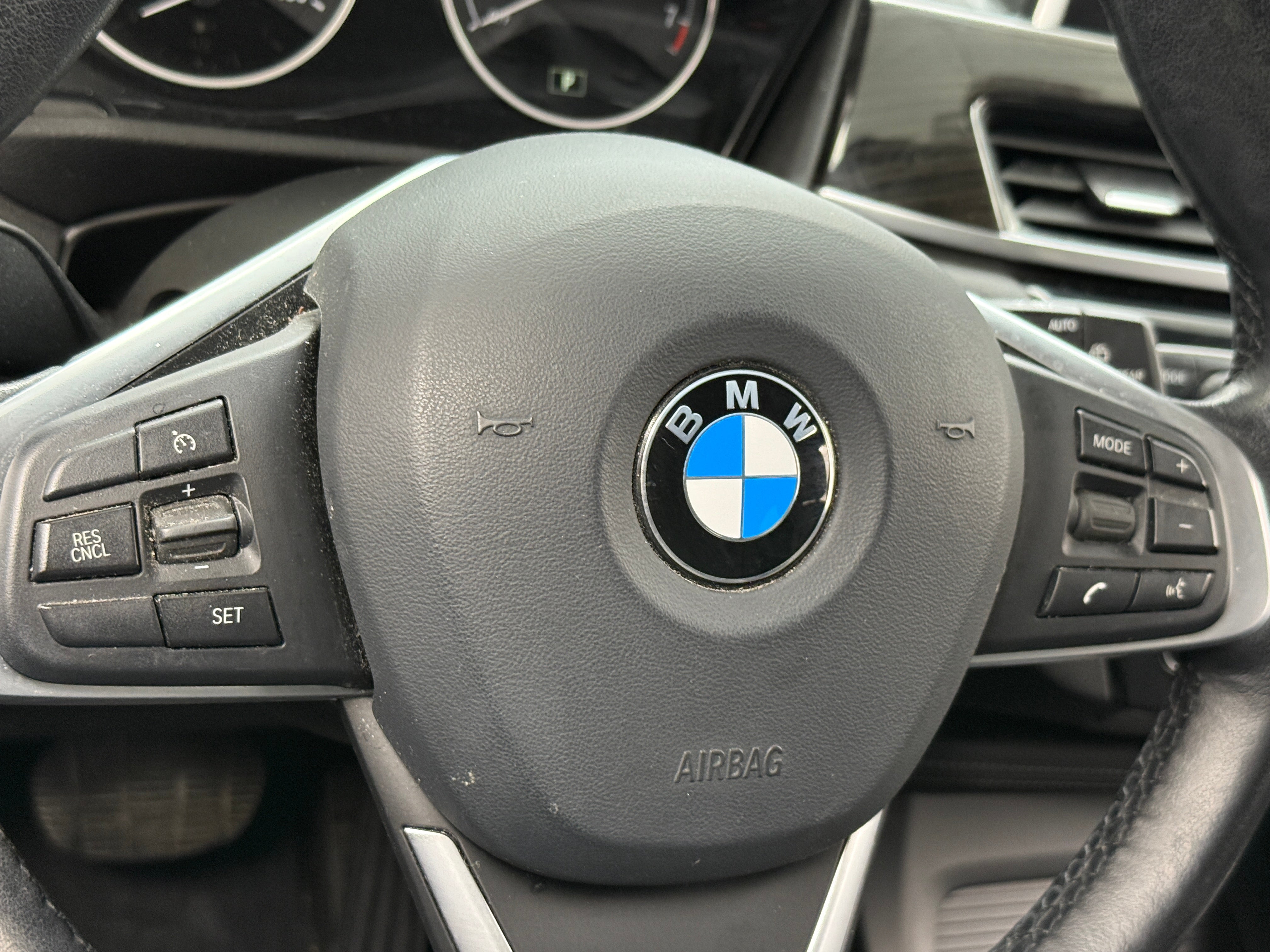 2018 BMW X1 xDrive28i 4