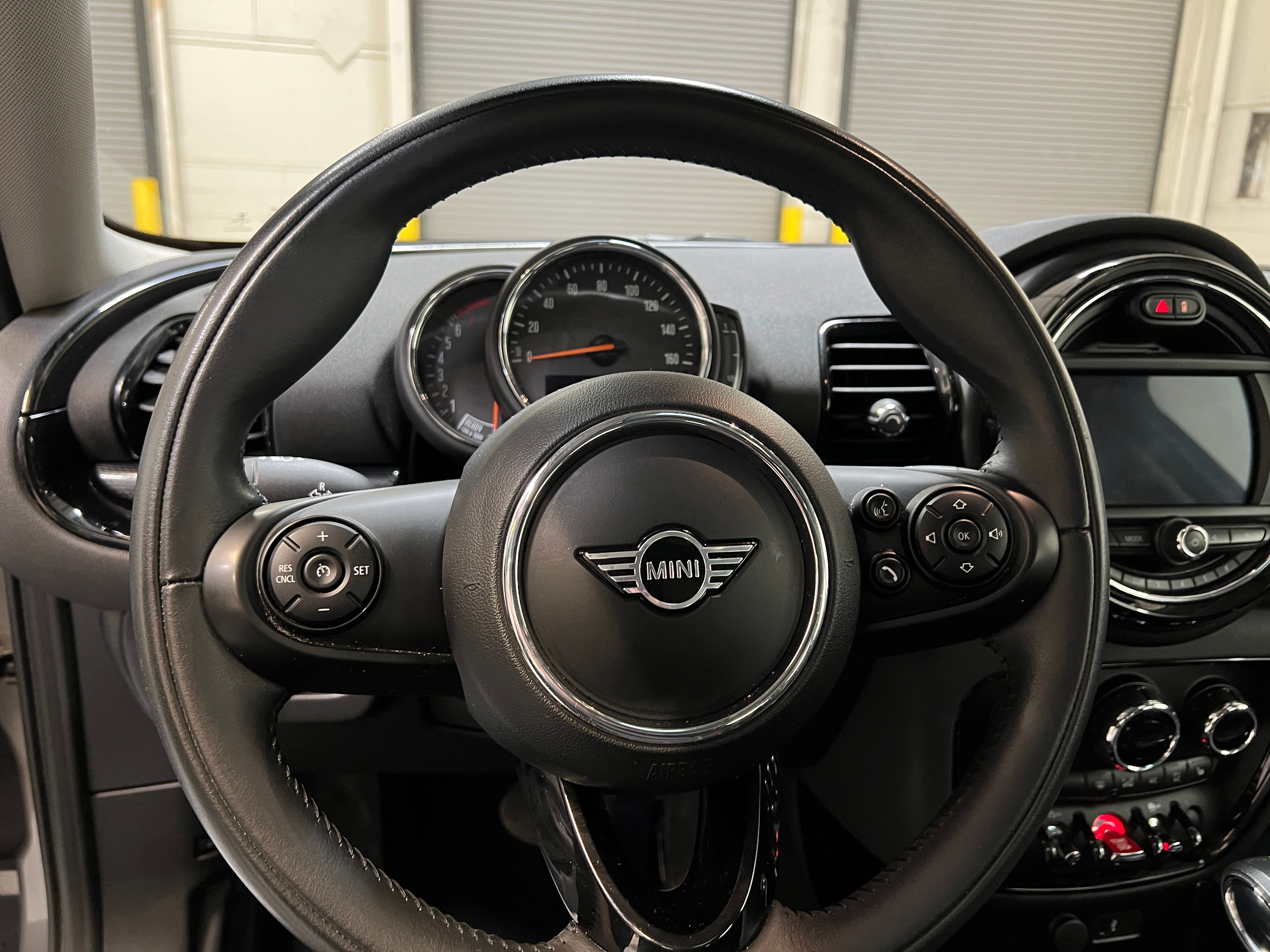 2019 MINI Cooper Clubman  4