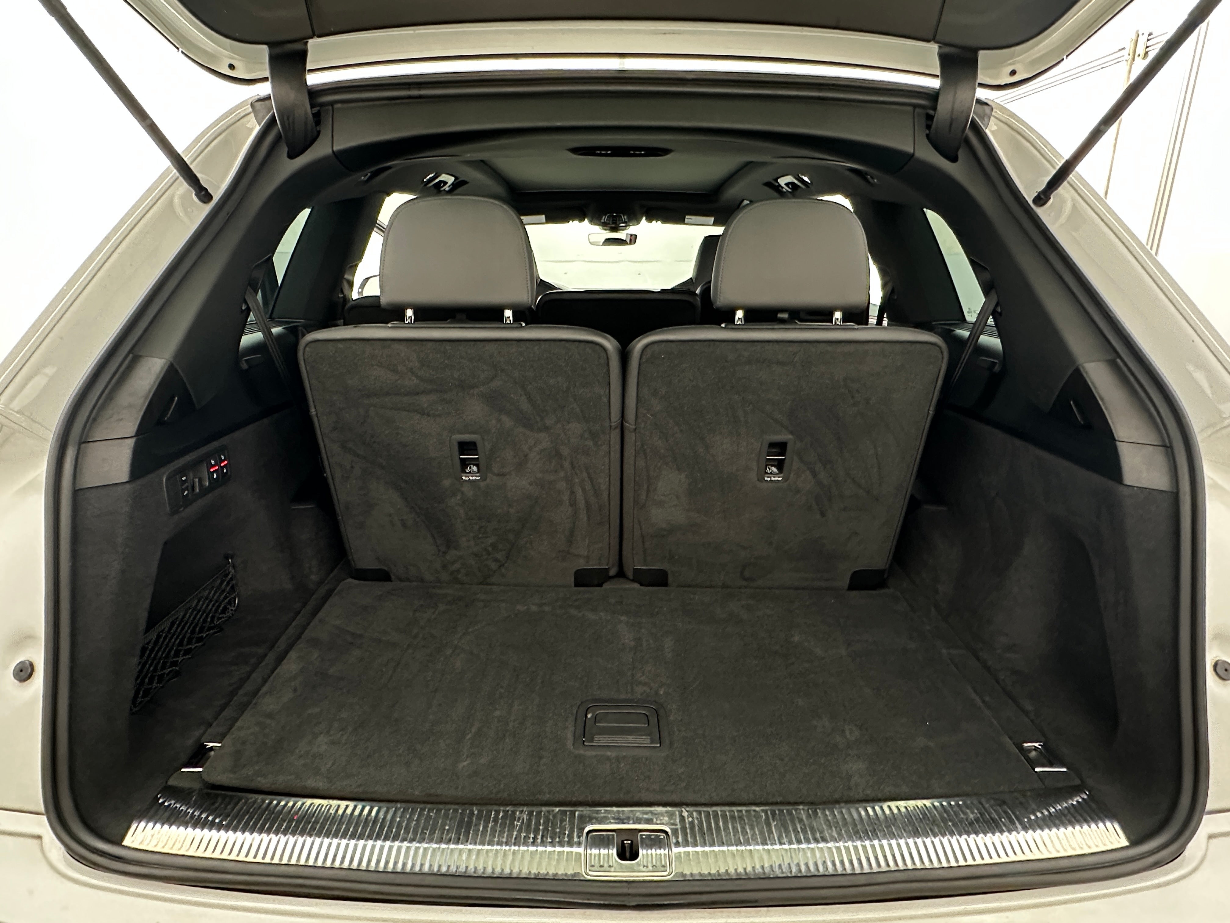 2022 Audi SQ7 Premium Plus 6