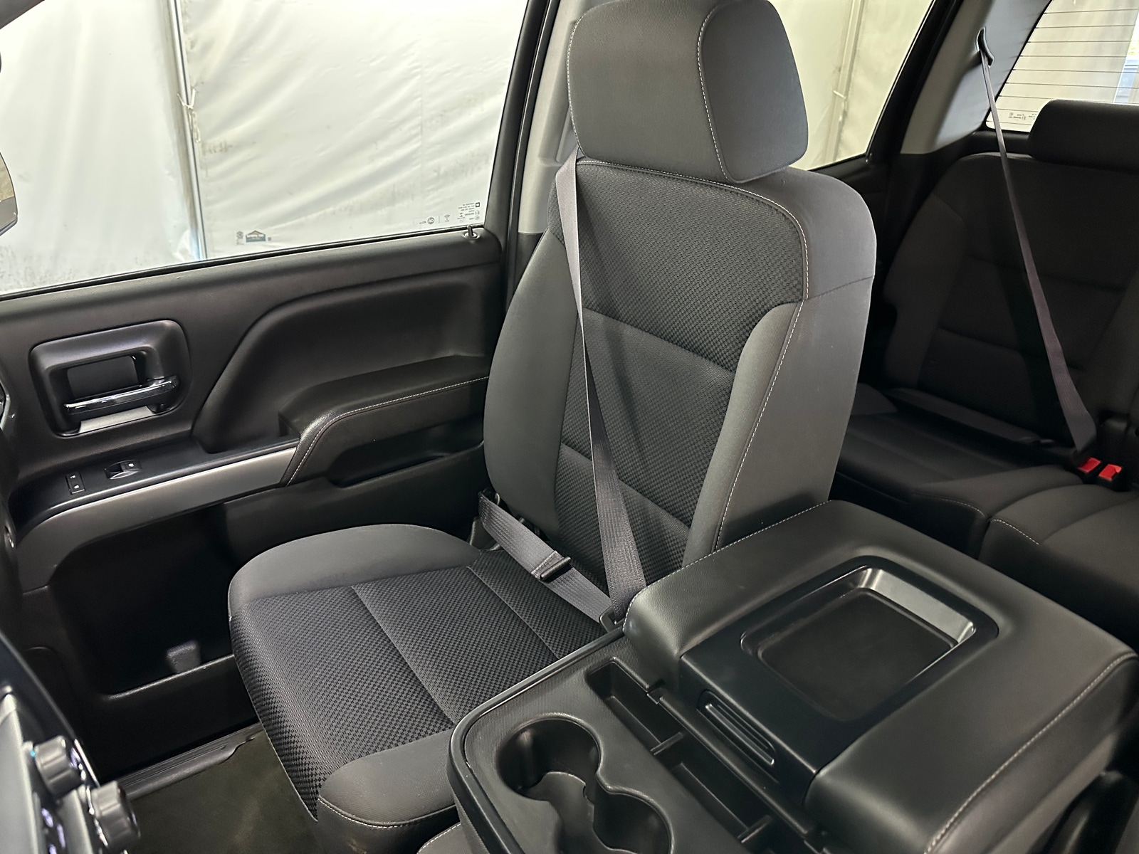 Thumbnail: 2017 Chevrolet Silverado 1500 - 2