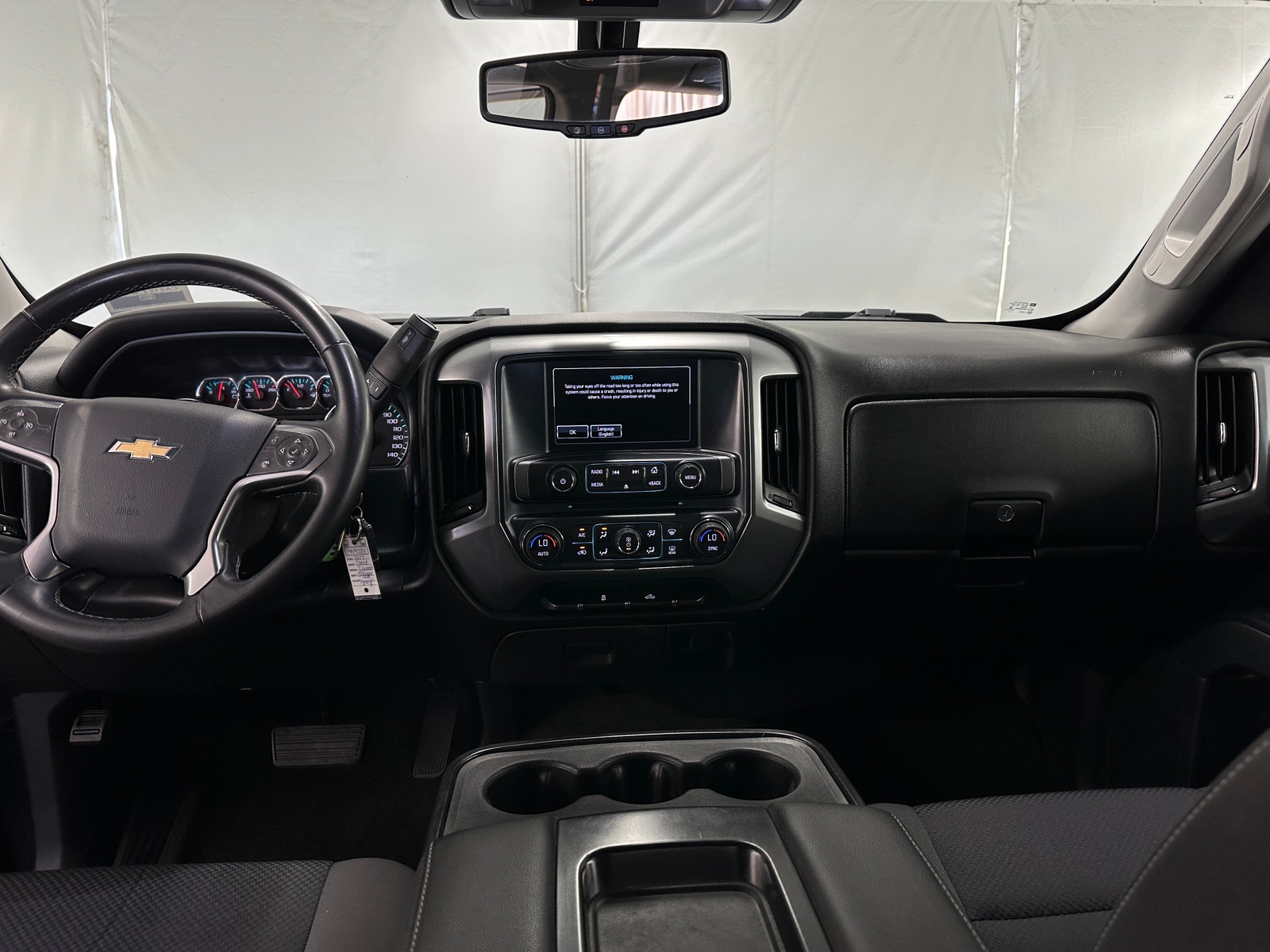 Thumbnail: 2017 Chevrolet Silverado 1500 - 3