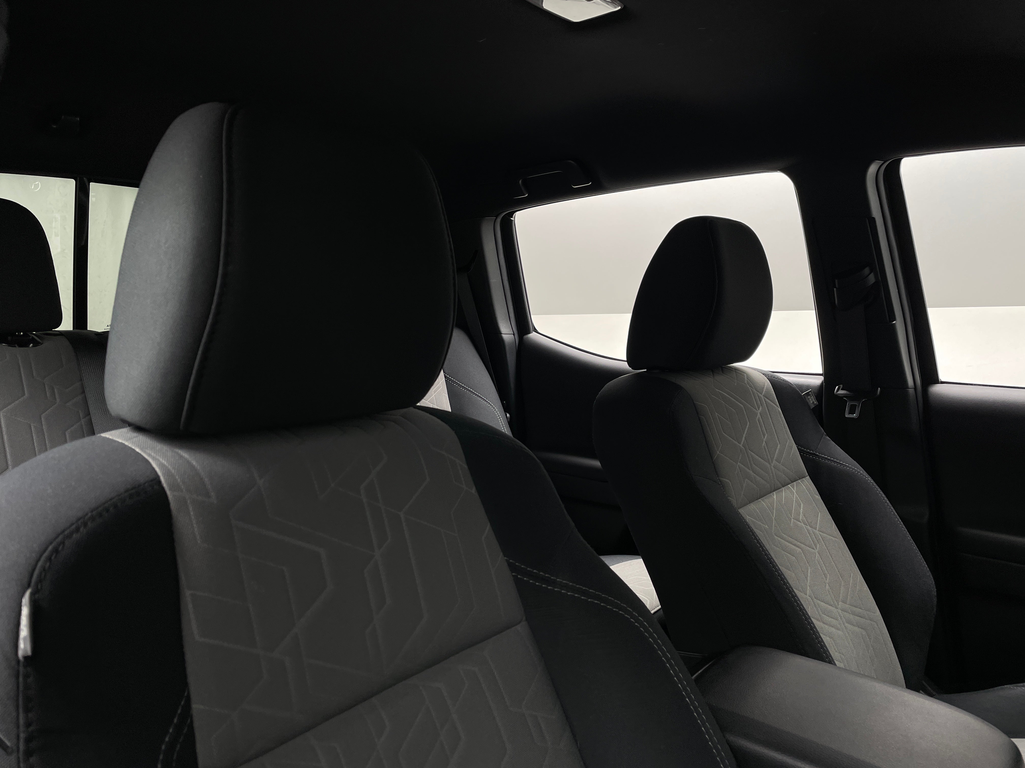 2023 Toyota Tacoma TRD Sport 2