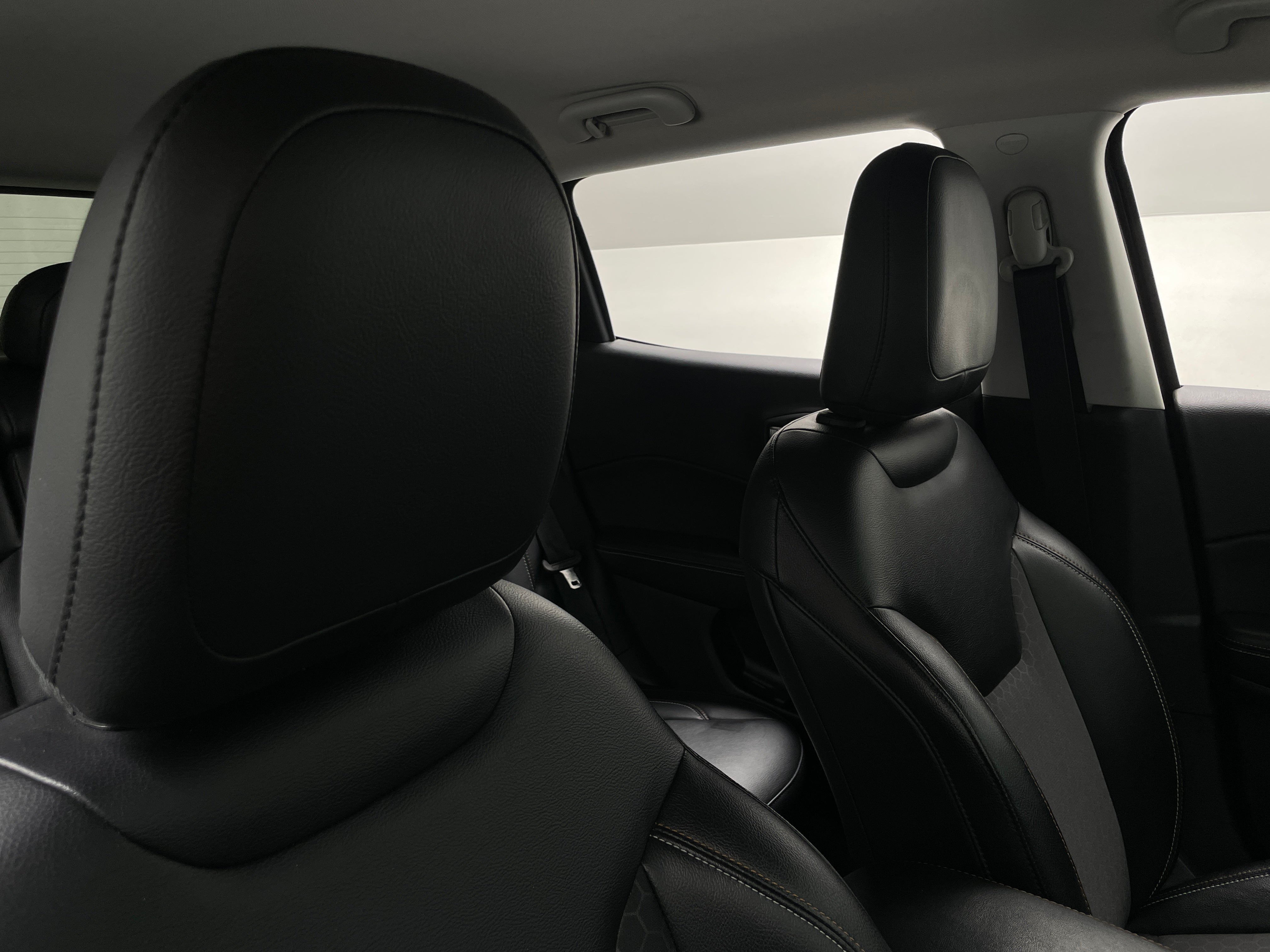 2017 Jeep Compass Latitude 2