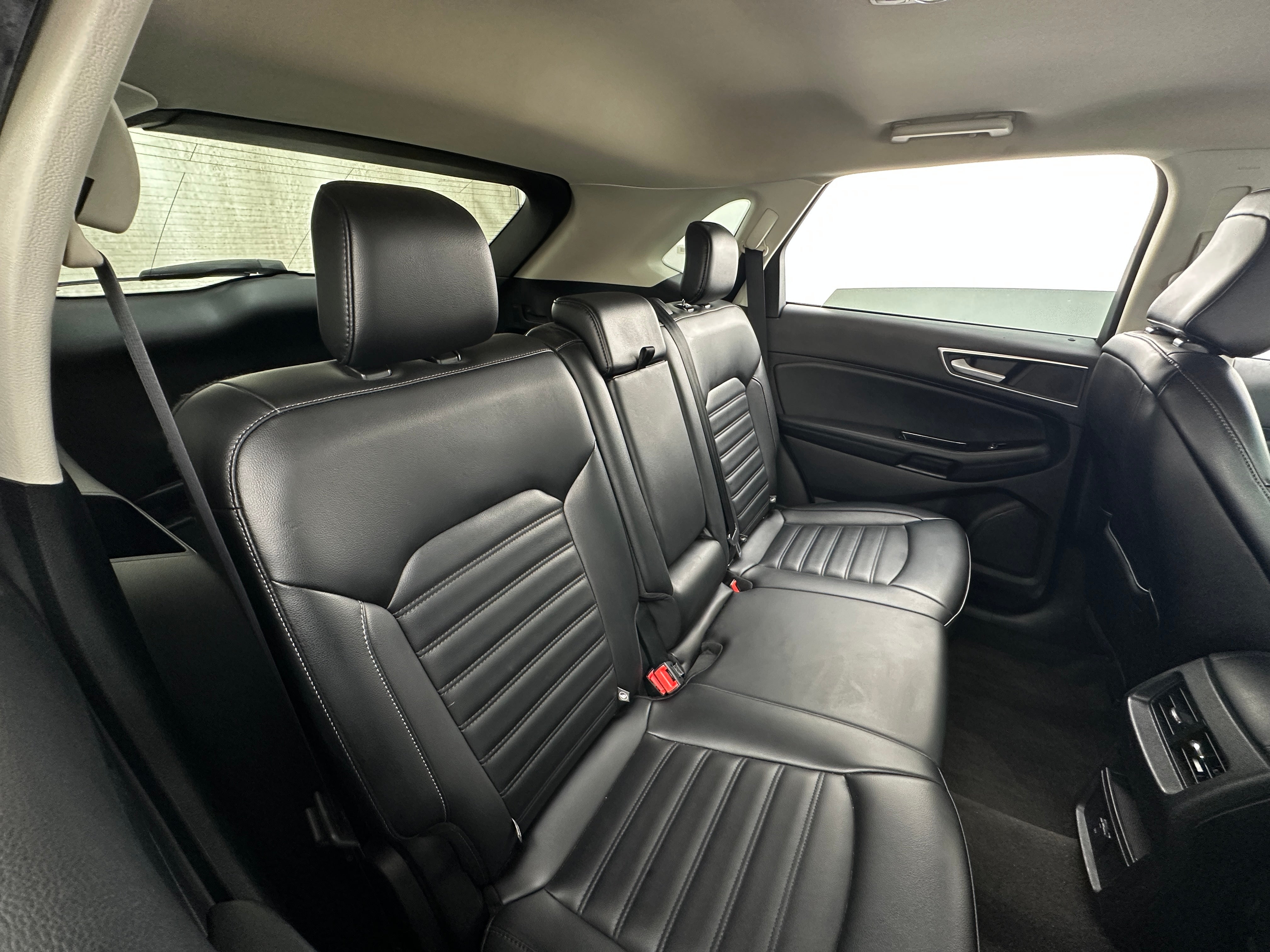 2020 Ford Edge SEL 5