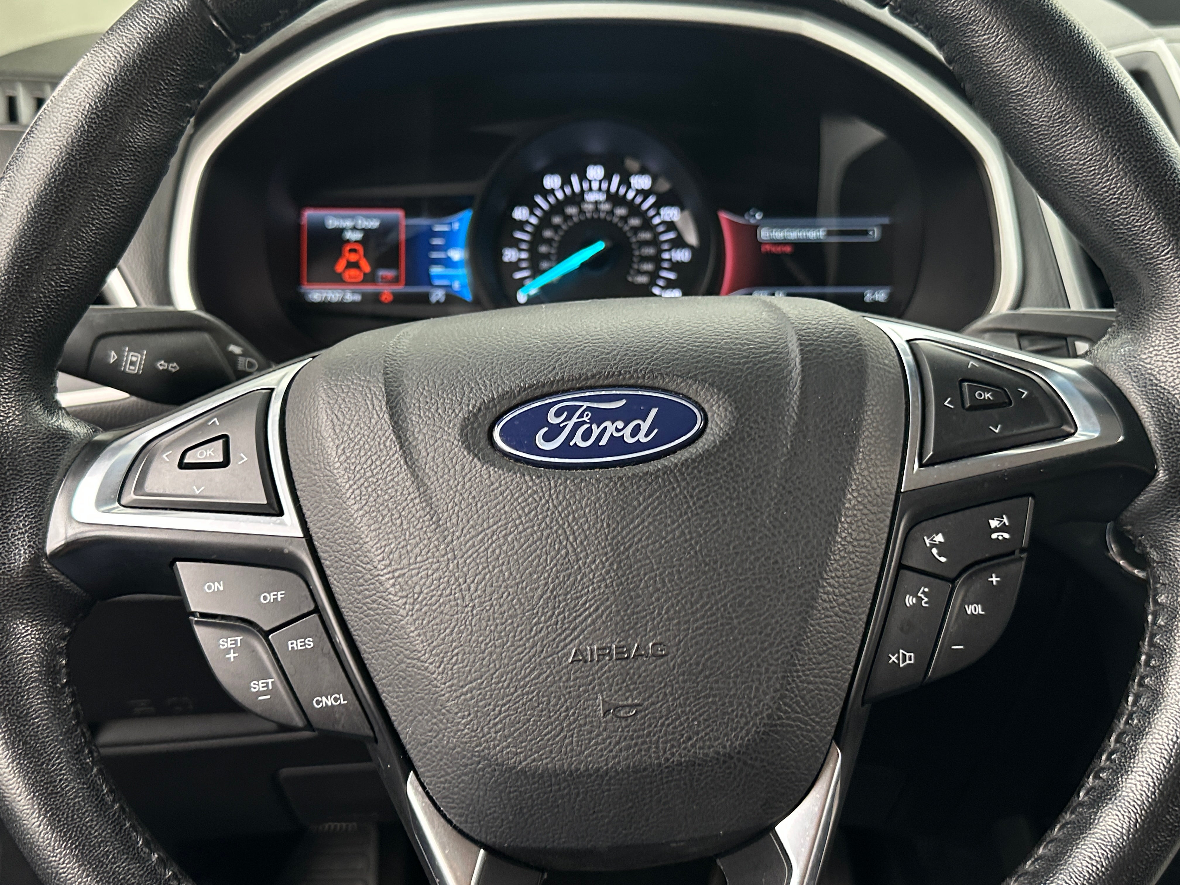 2020 Ford Edge SEL 4