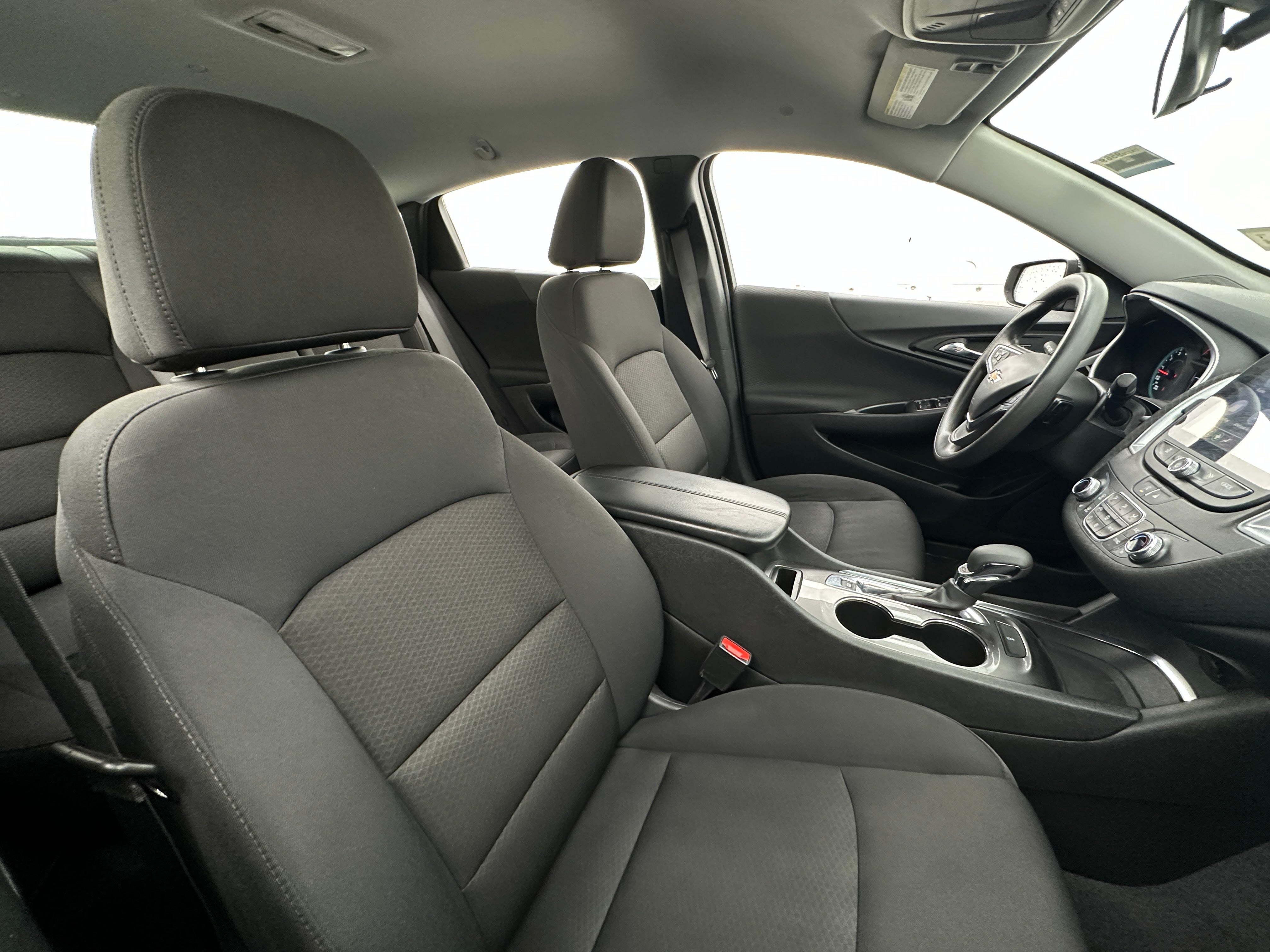 2023 Chevrolet Malibu LT 2