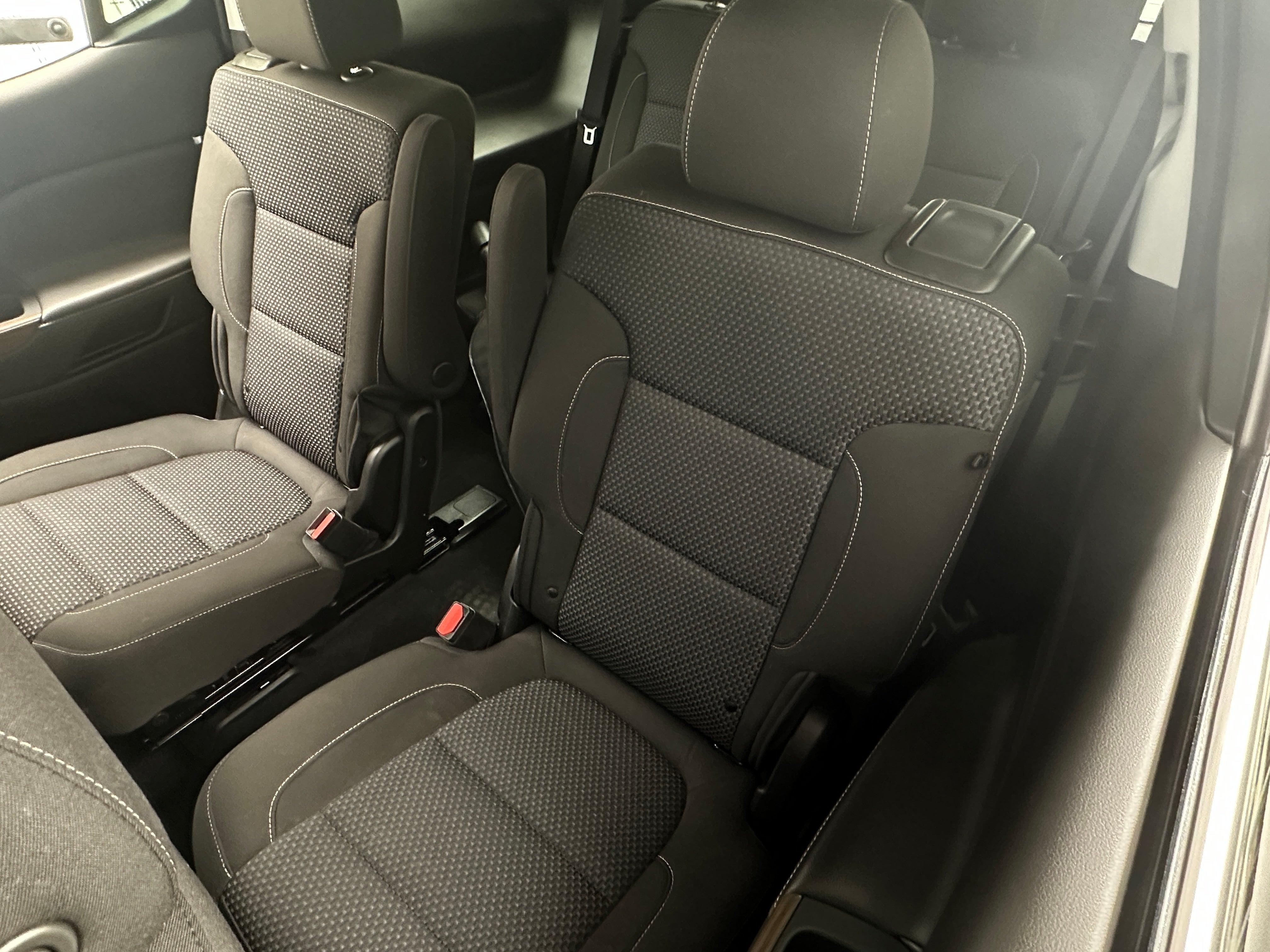 2023 GMC Acadia SLE 6