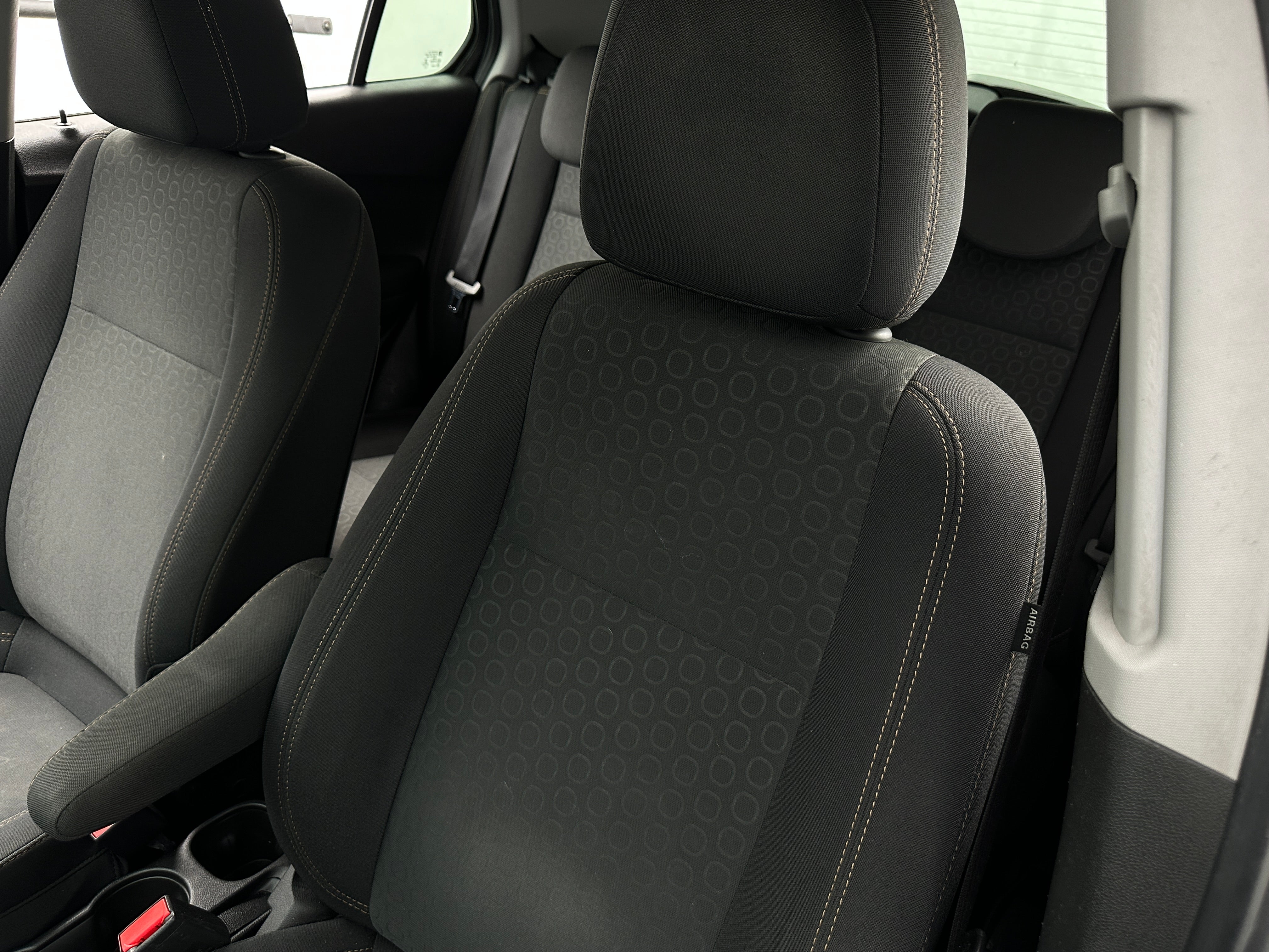 2019 Chevrolet Trax LS 2