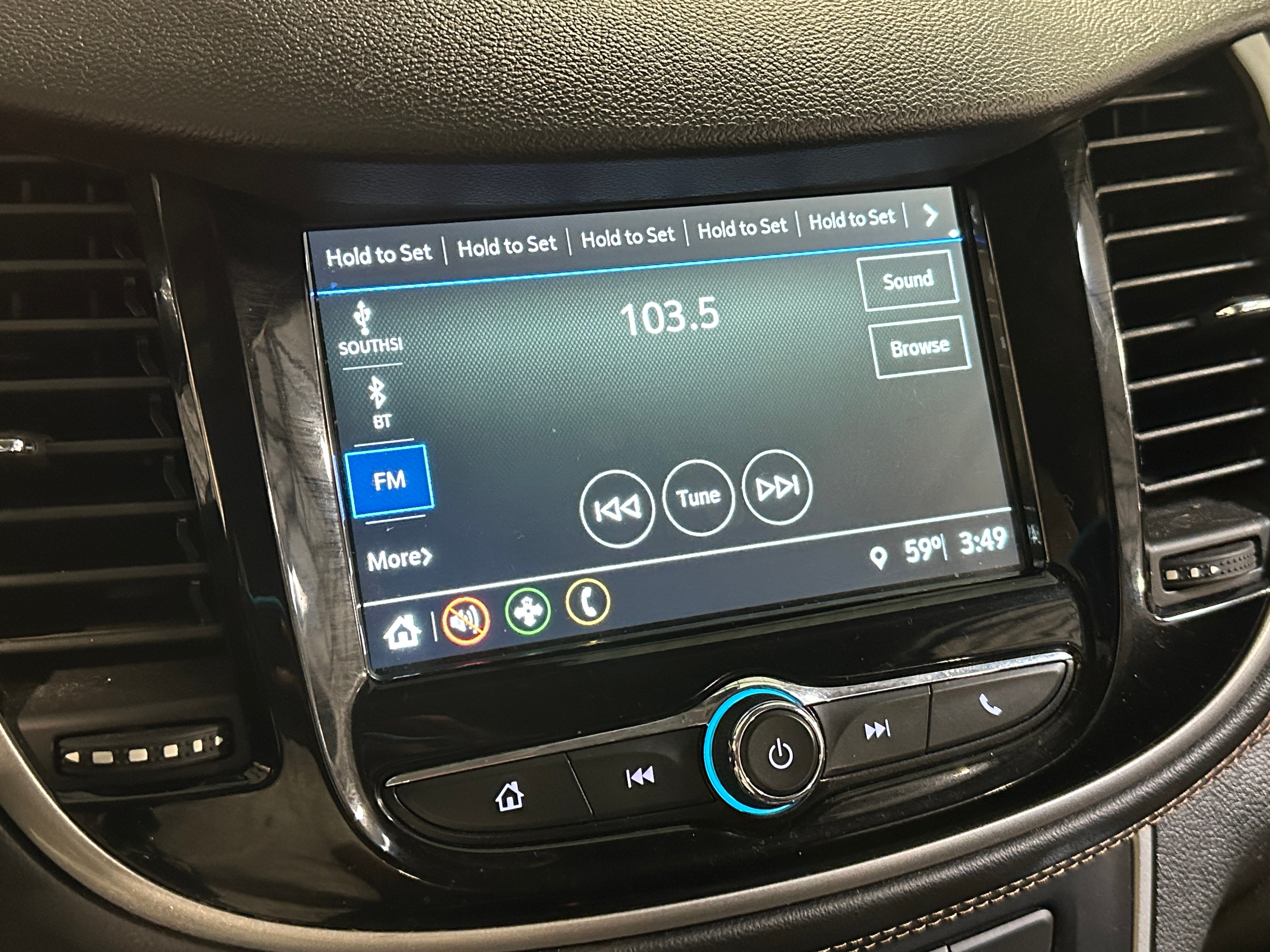 2019 Chevrolet Trax LS 4
