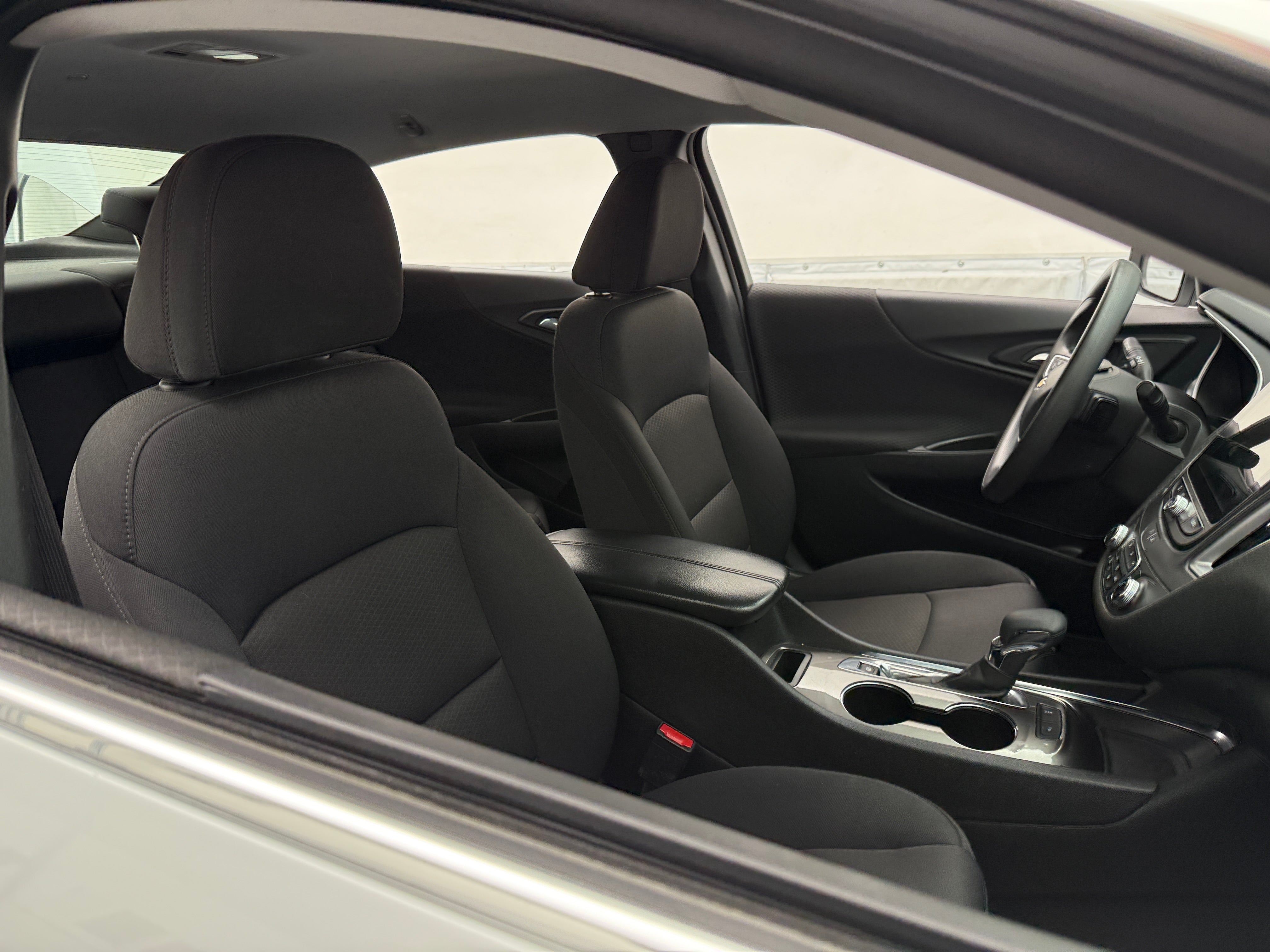 2023 Chevrolet Malibu LT 2