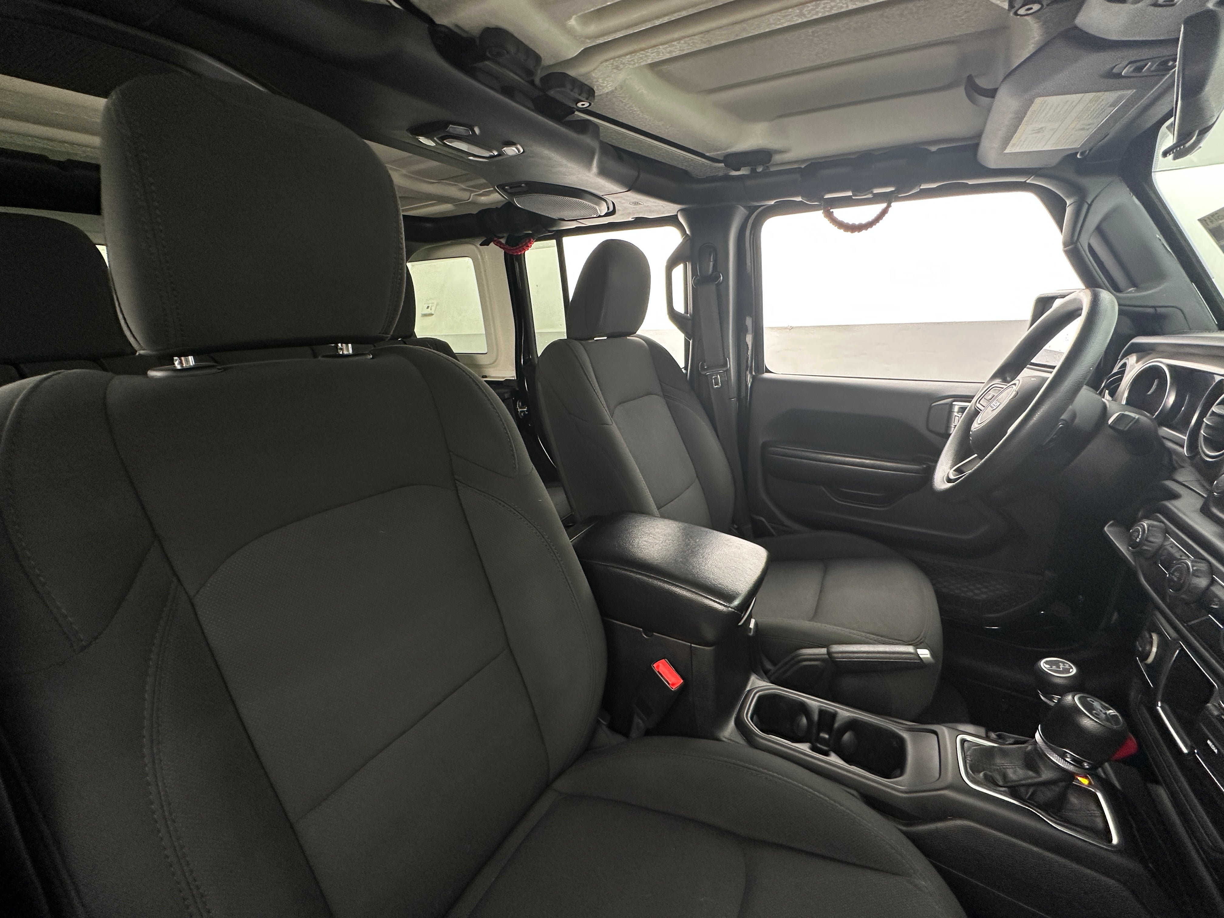 2018 Jeep Wrangler Unlimited Sport 2