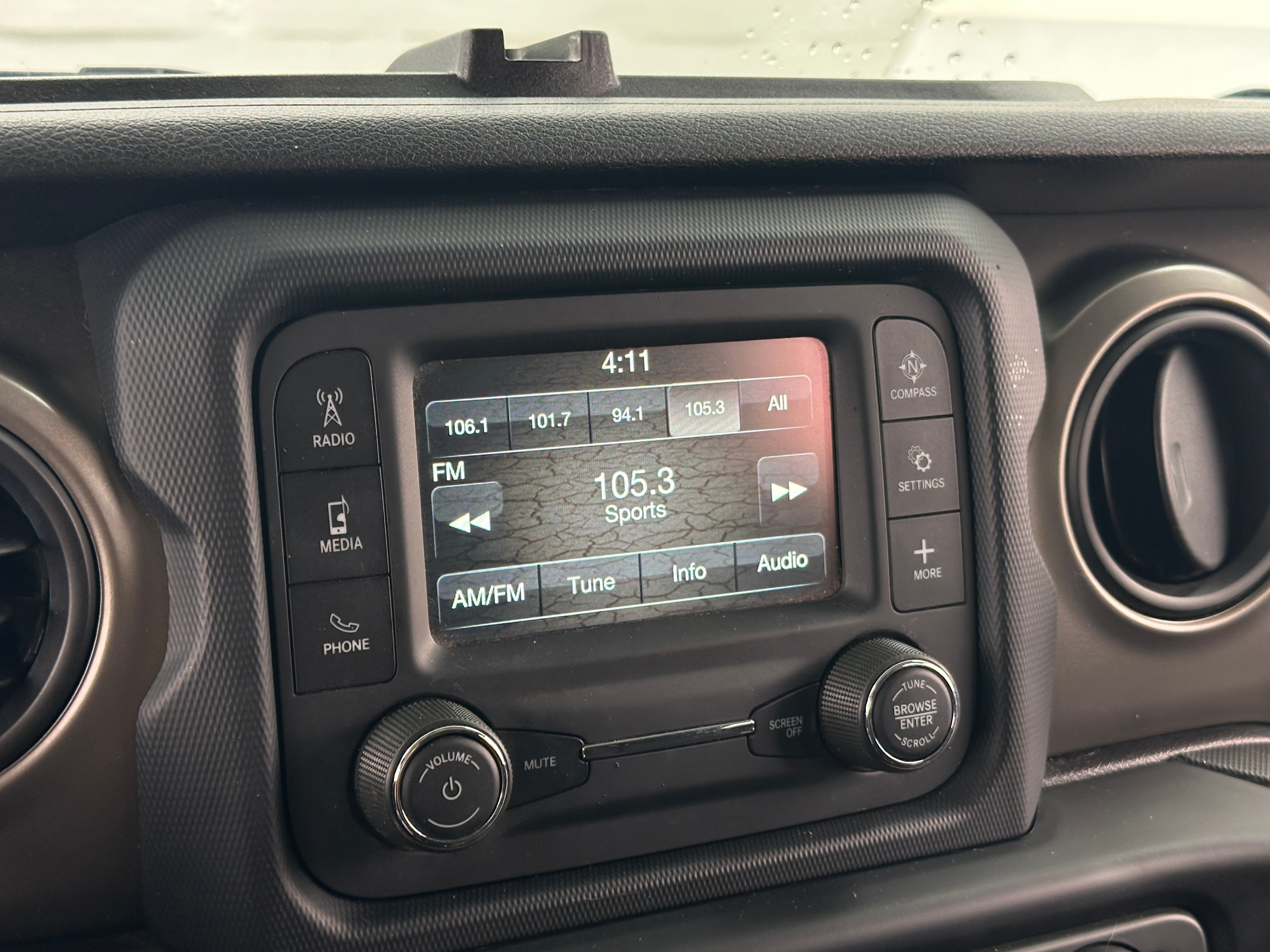 2018 Jeep Wrangler Unlimited Sport 4