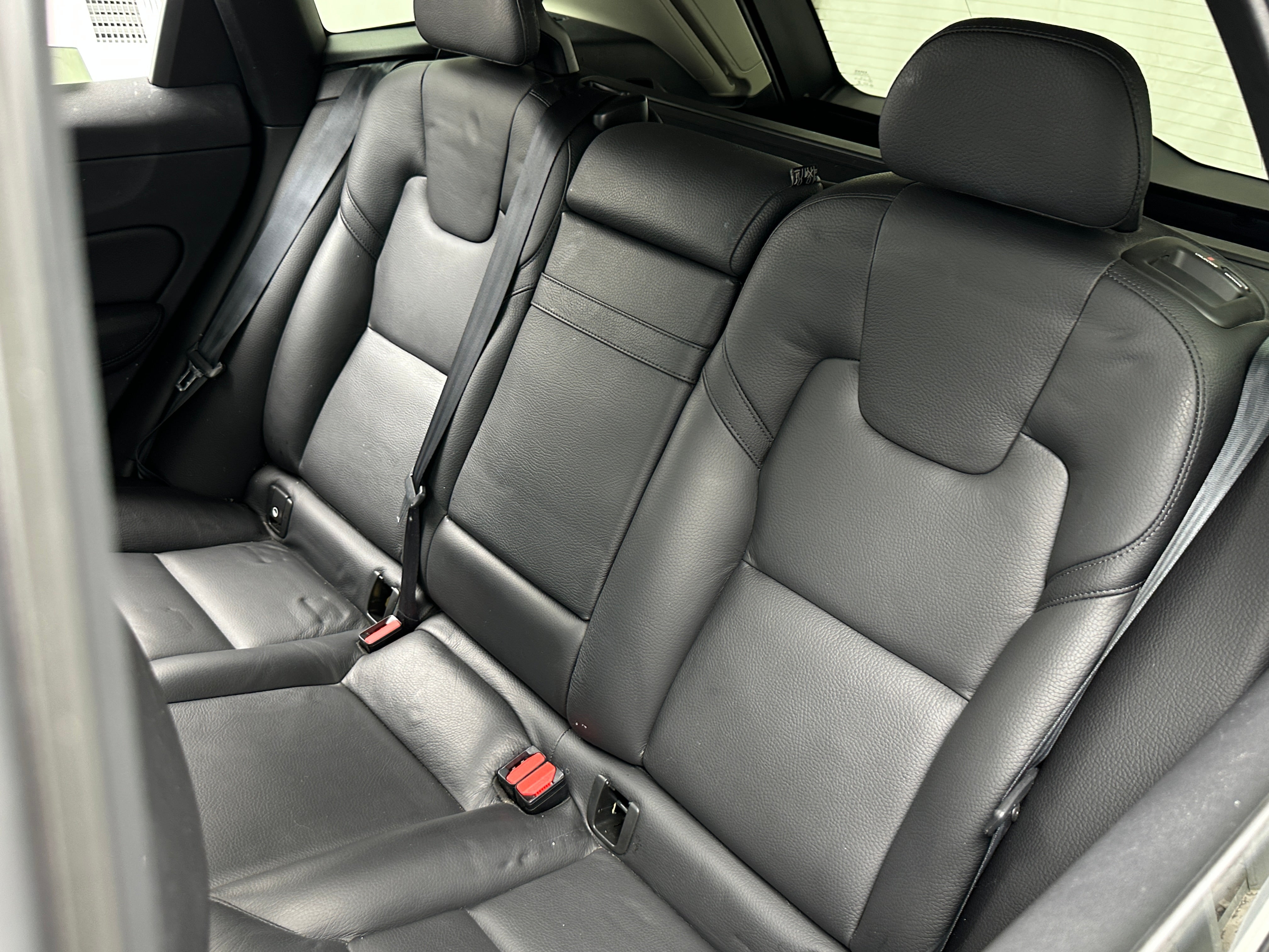 2018 Volvo XC60 T5 Momentum 5